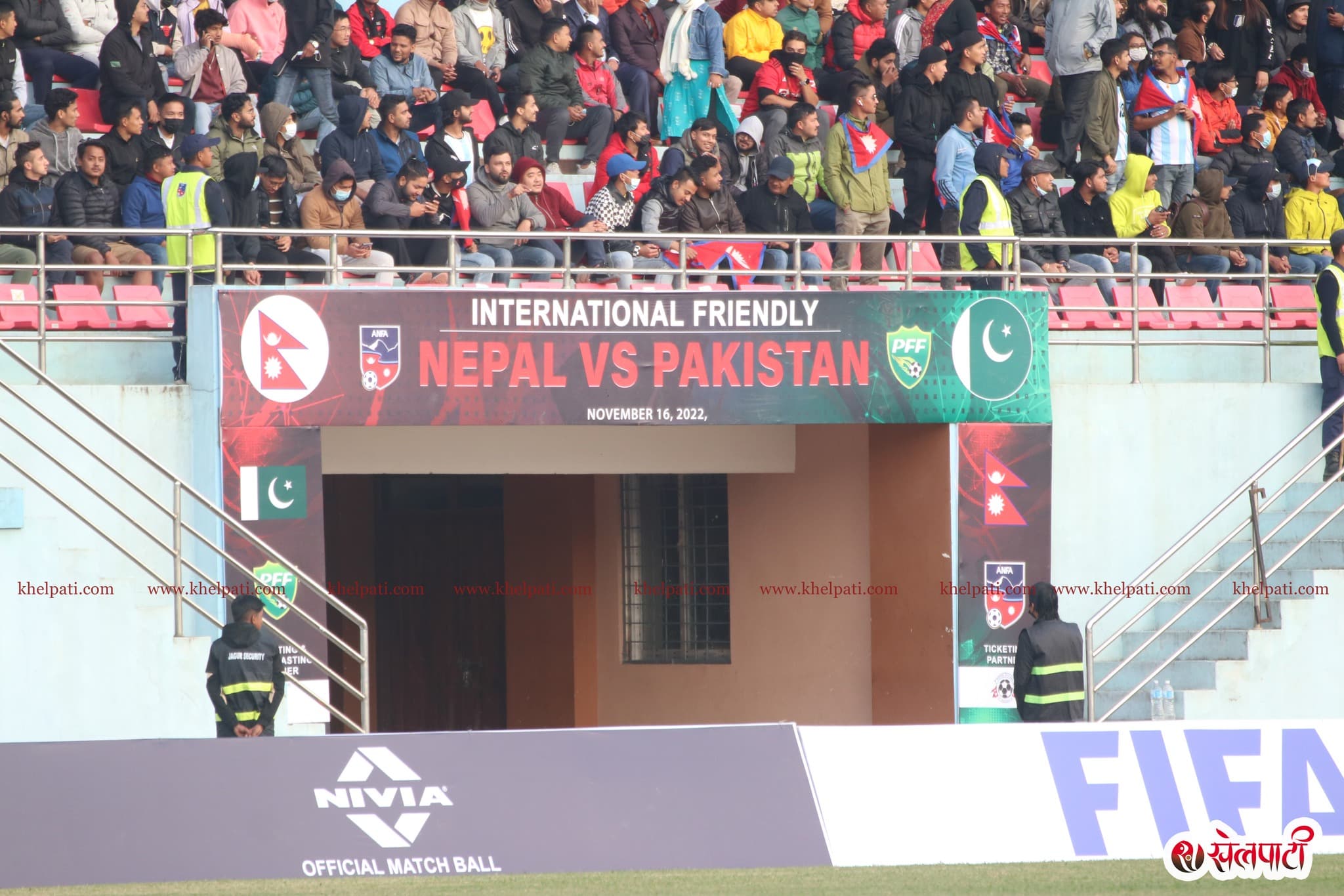 ११२०० नम्बरको टिकट बाहकले पाए ब्राजिल र क्यामरुनबीचको खेल हेर्ने मौका