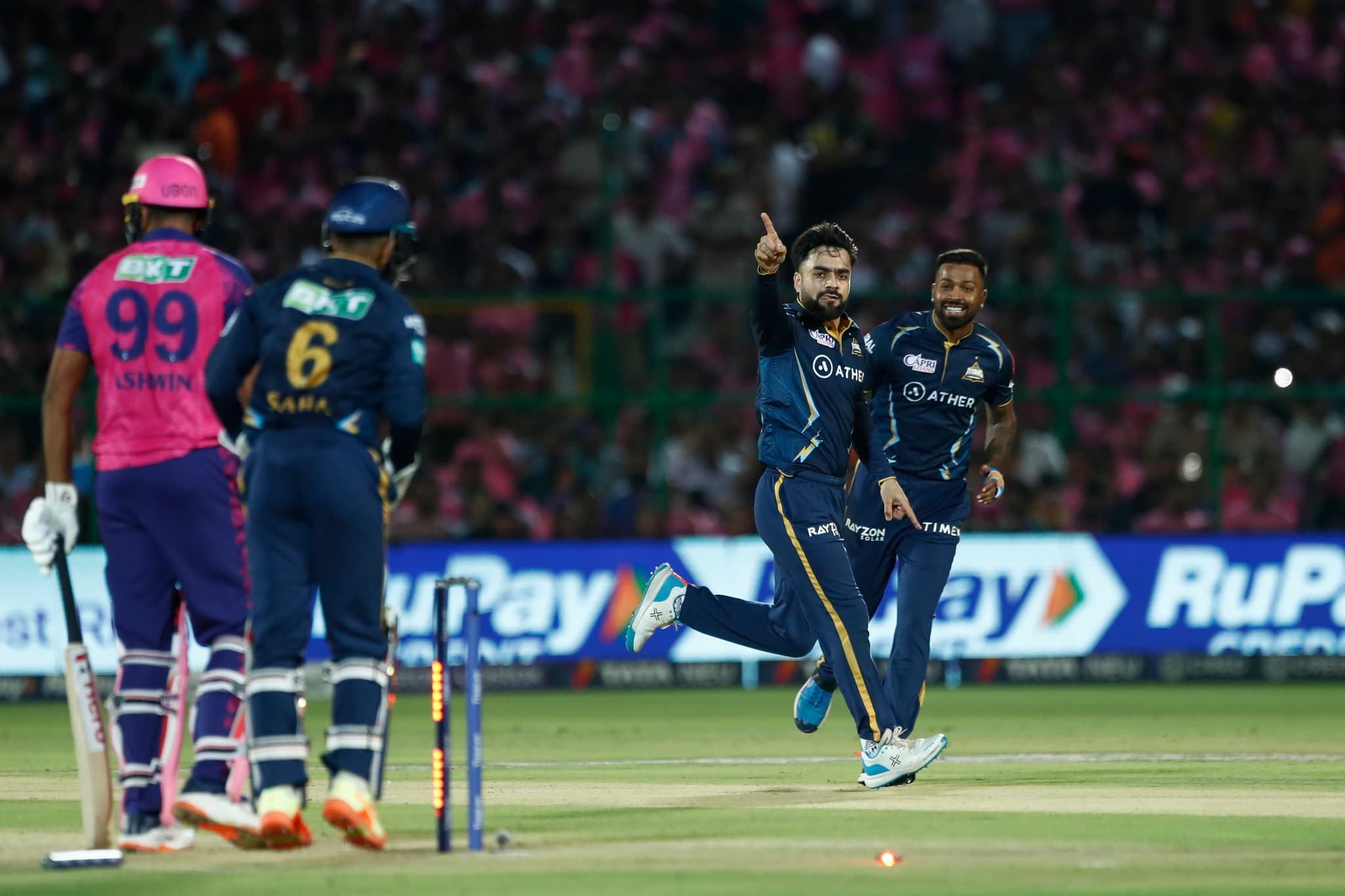 राजस्थानमाथी गुजरातको सानदार जित