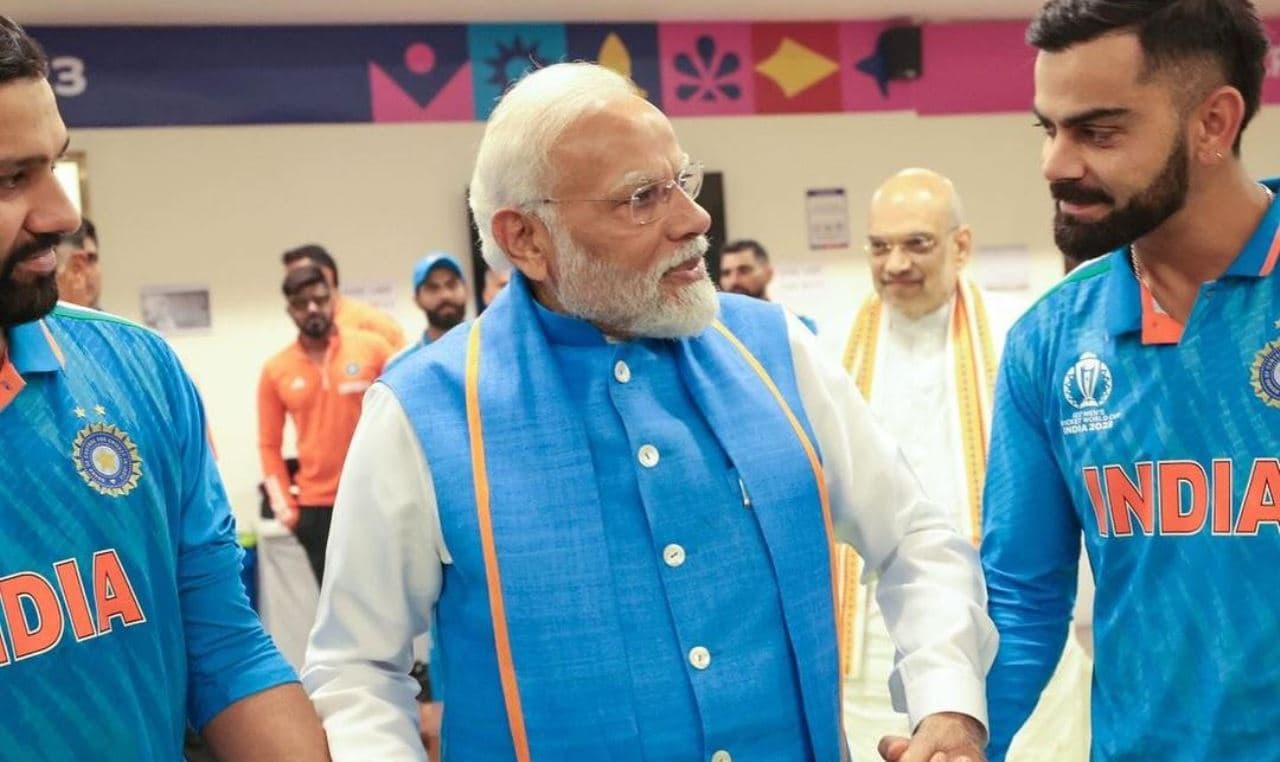 ‘ड्रेसिङ रुम’मा प्रधानमन्त्री मोदी 