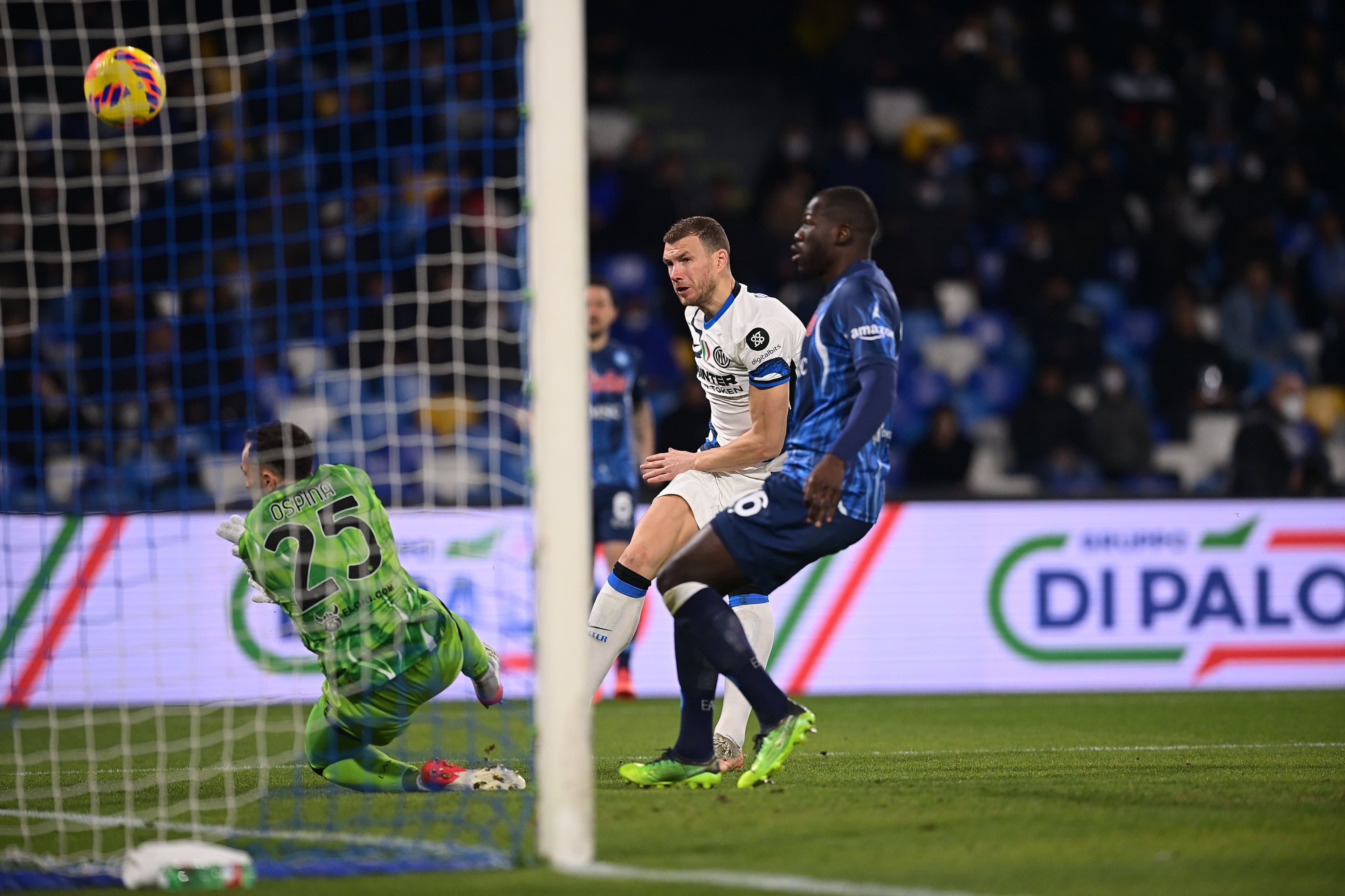 इन्टर र नापोलीको बराबरी