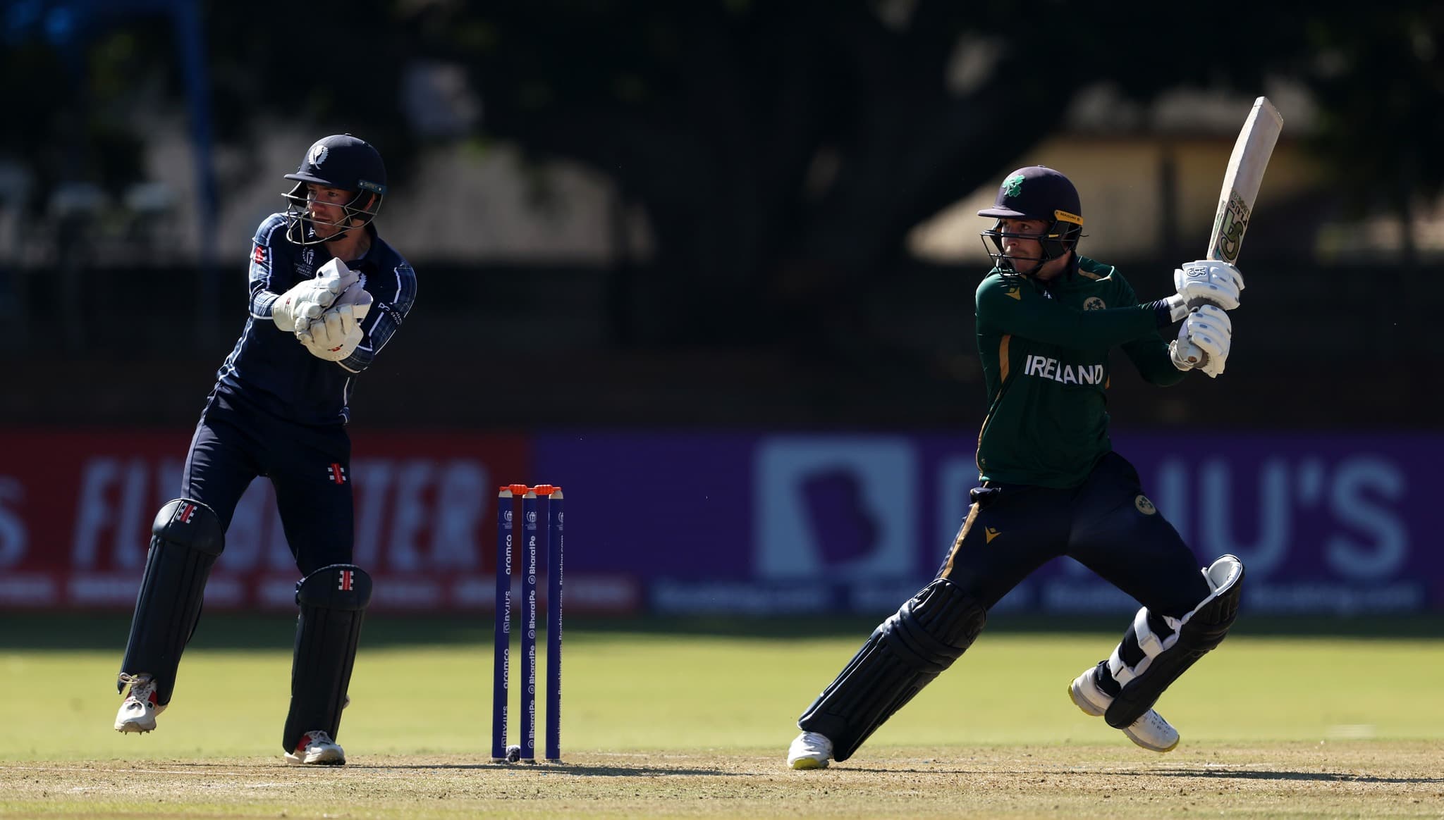 क्यामफेरको शतकमा स्कटल्यान्डलाई २८७ रनको लक्ष्य 