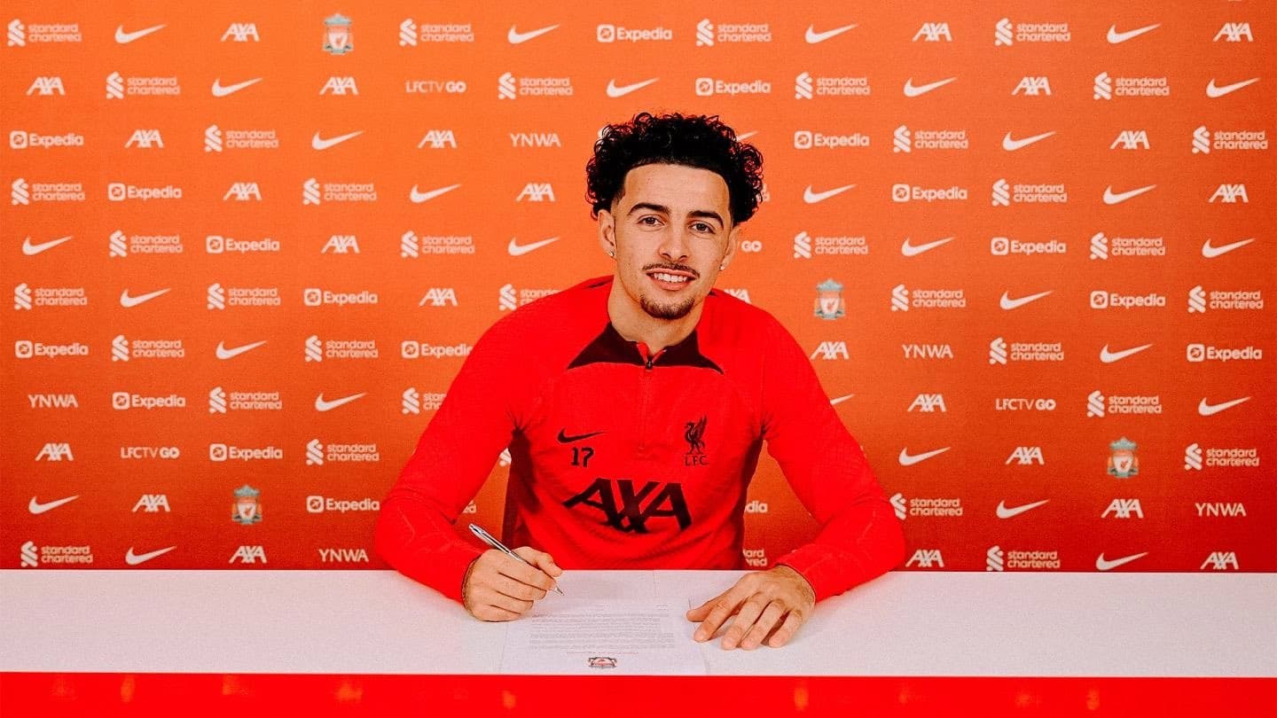 मिडफिल्डर जोन्सले गरे लिभरपुलसँग नयाँ सम्झौता