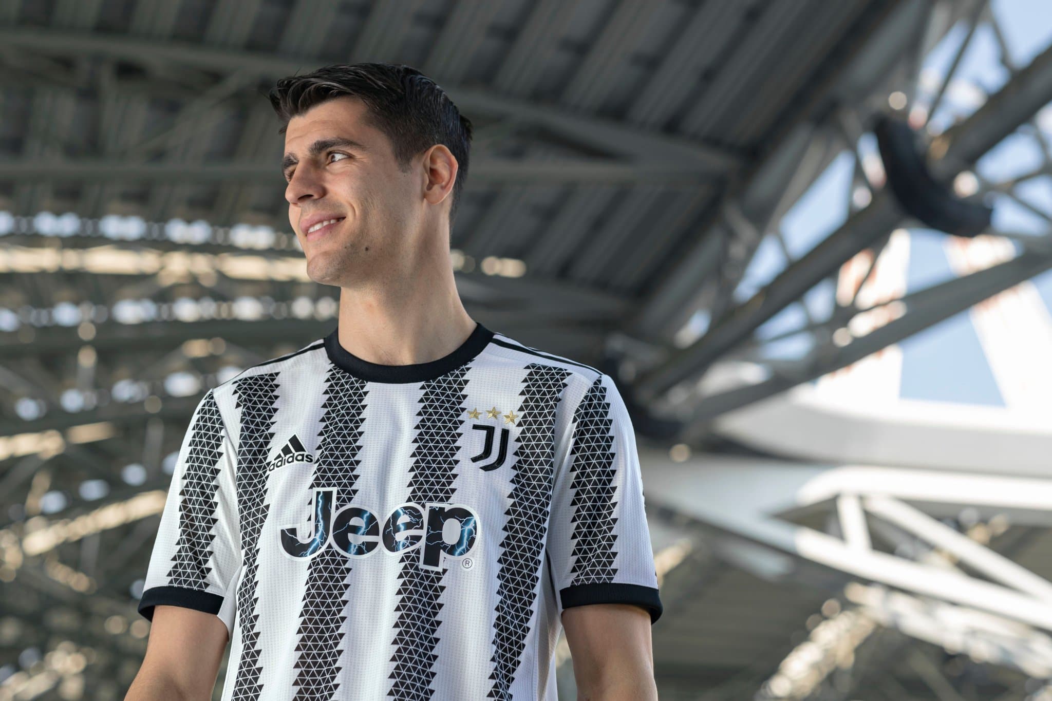 युभेन्ट्सको नयाँ जर्सी सार्वजनिक