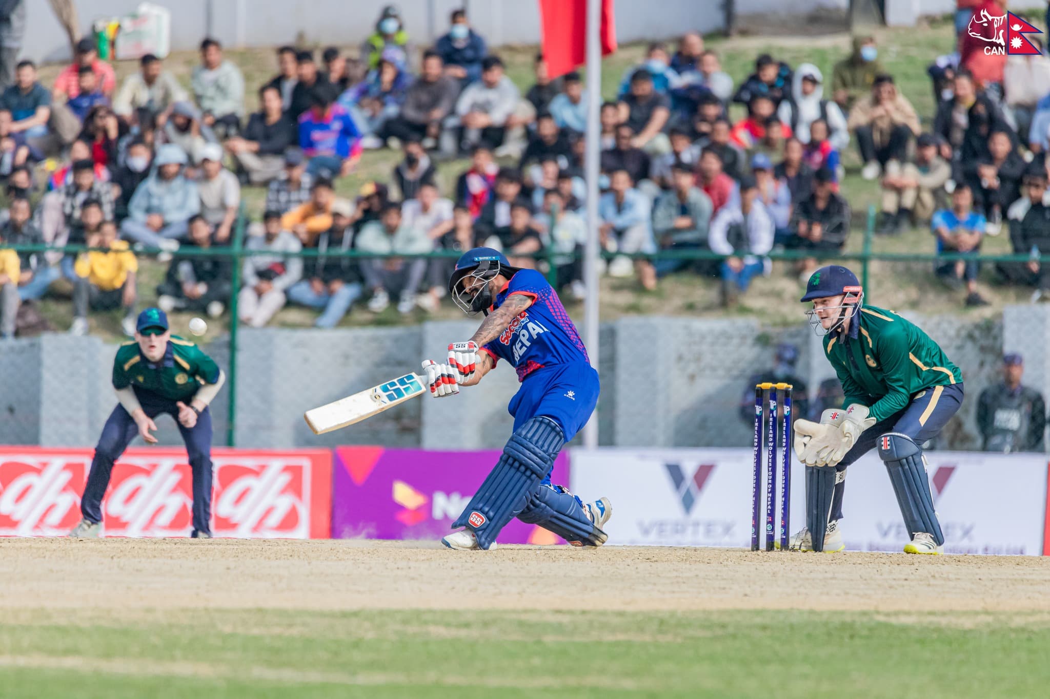 आयरल्यान्डविरुद्ध ब्याटिङ गर्दै नेपाल