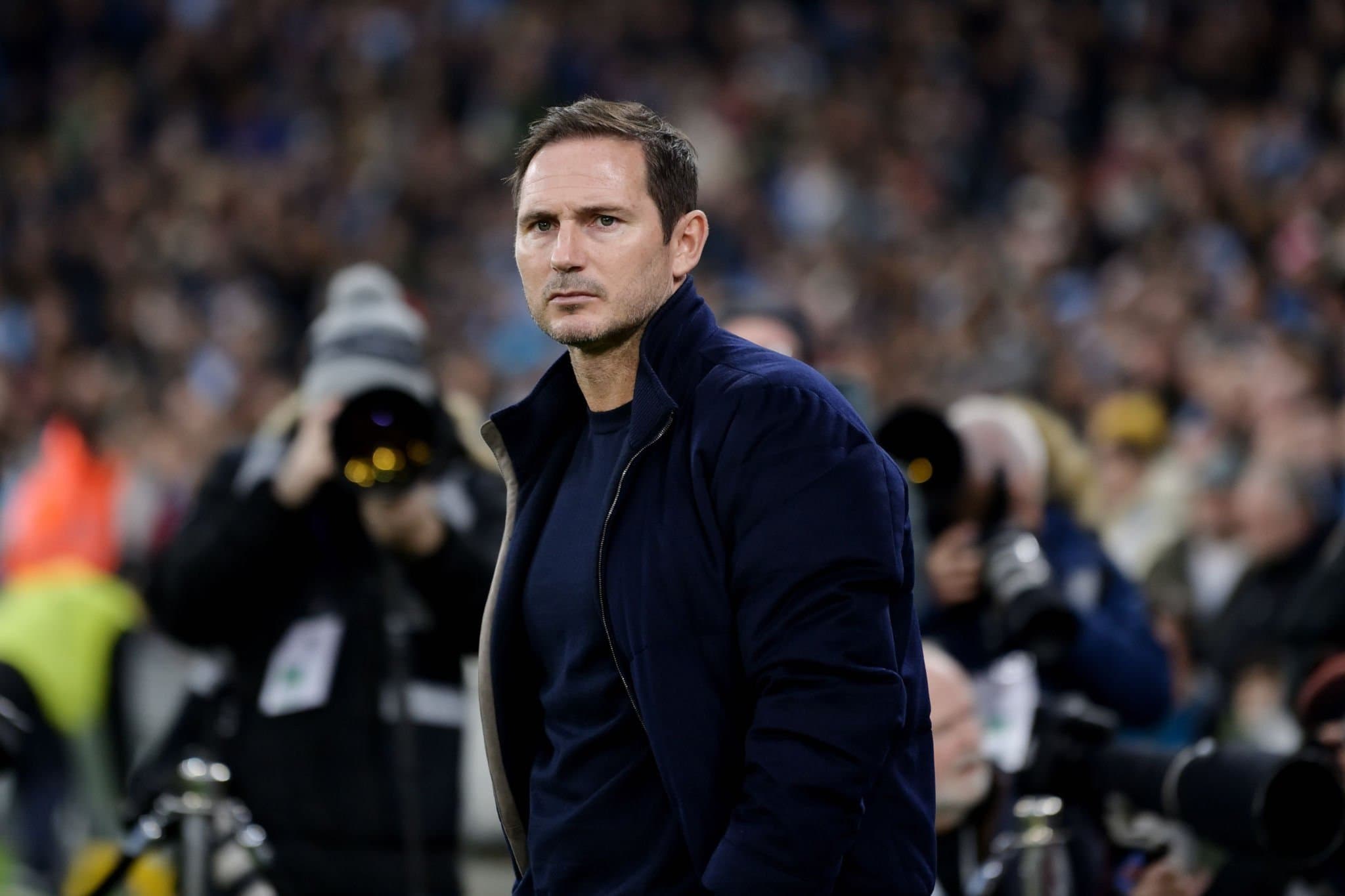 लाम्पार्डको पद संकटमा  