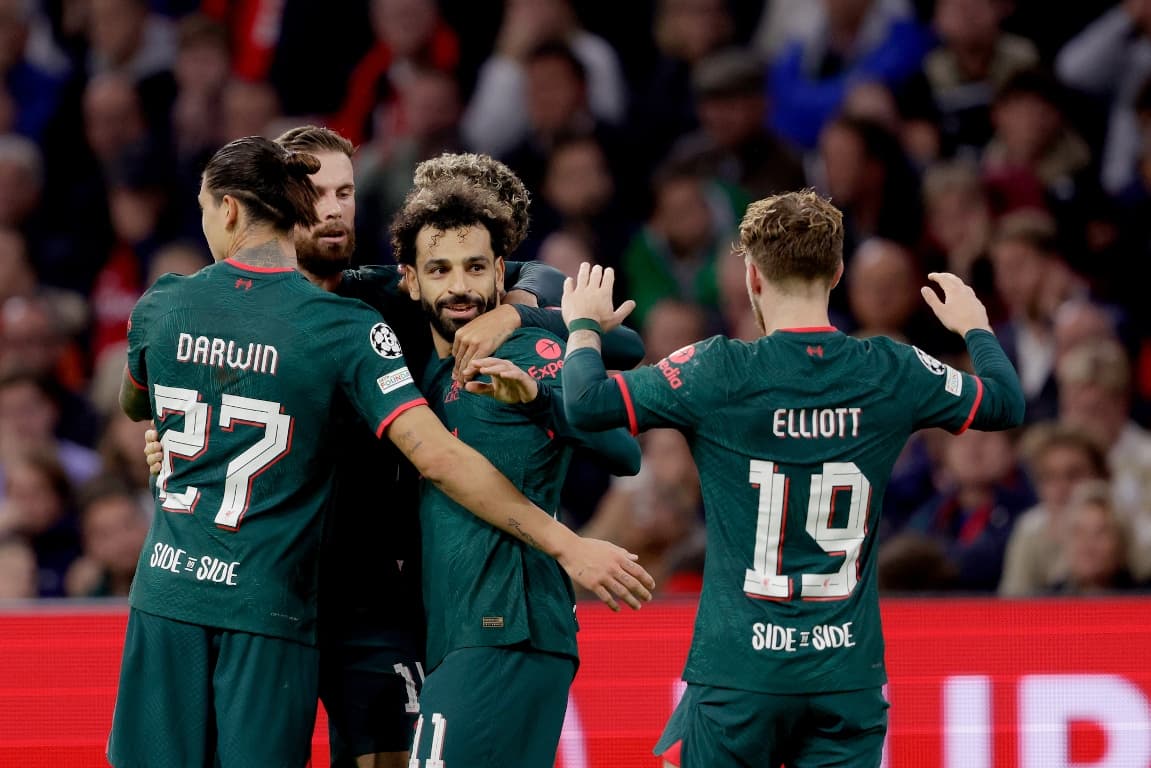 लिभरपुल नकआउट चरणमा