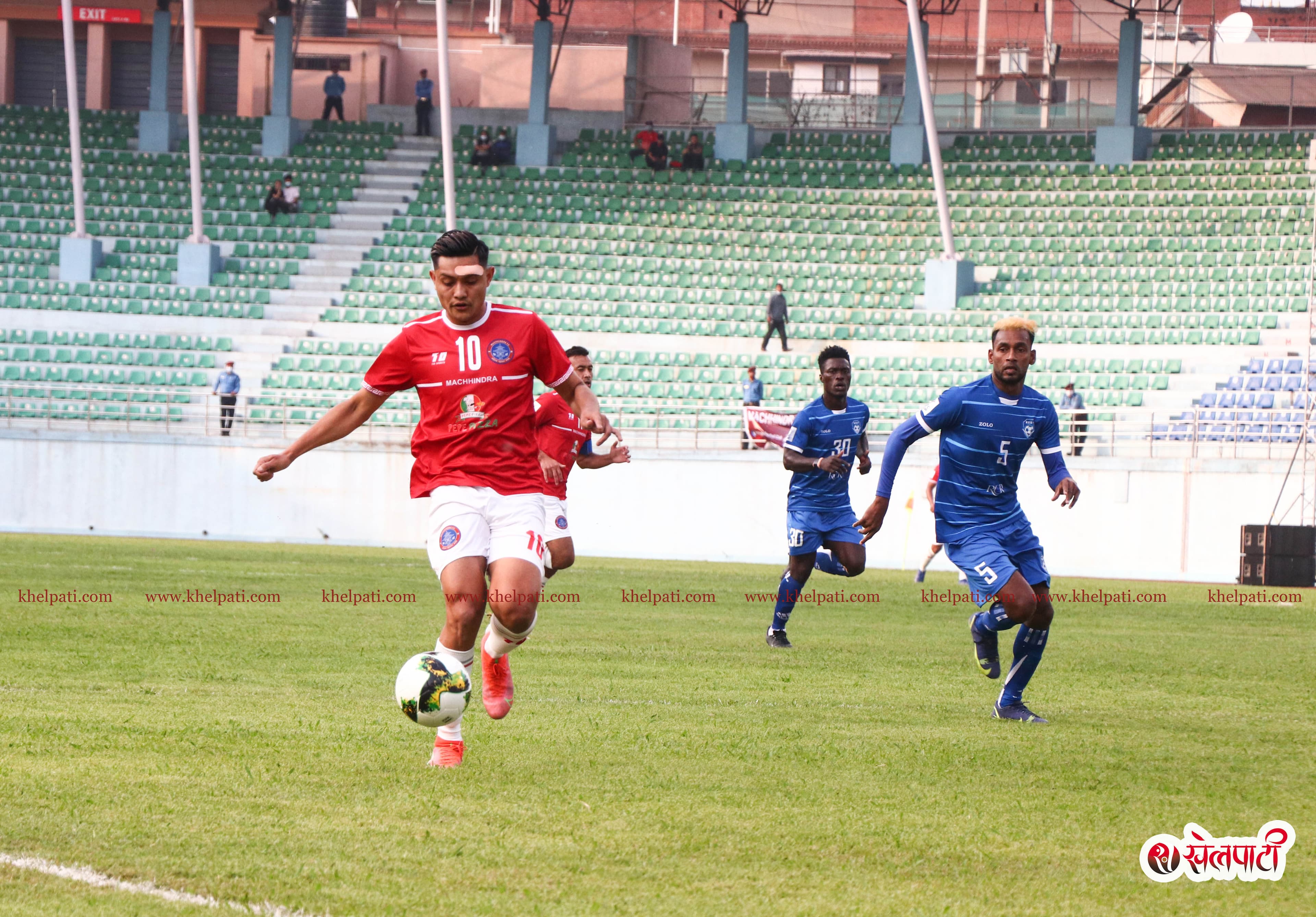 ब्लु स्टारविरुद्ध मछिन्द्र २-० ले पछाडी  