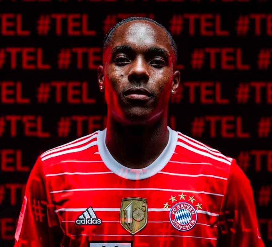 बायर्नले अनुबन्ध गर्यो १७ वर्षे स्ट्राइकर