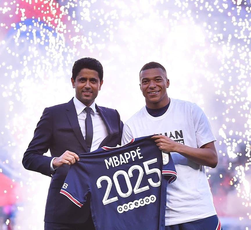 एमबाप्पे २०२५ सम्म पीएसजीमै बस्ने