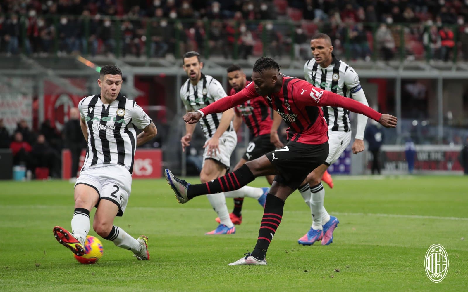 मिलान बराबरीमा रोकियो