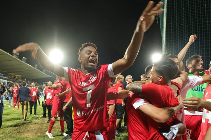 मोन्जा पहिलो पटक सिरी ए मा बढुवा