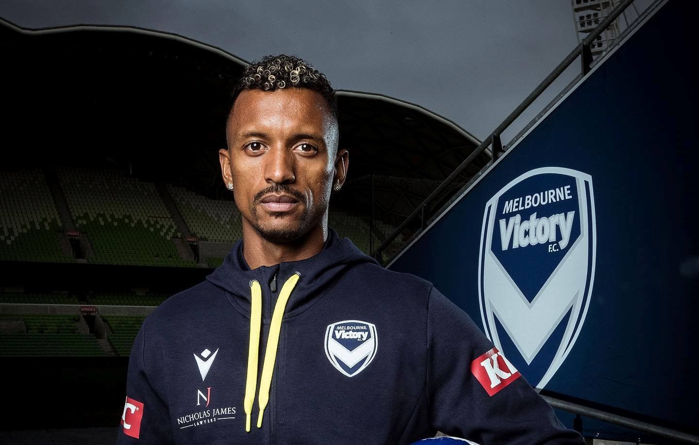 नानी अष्ट्रेलियन क्लब मेलबर्नमा अनुबन्धित