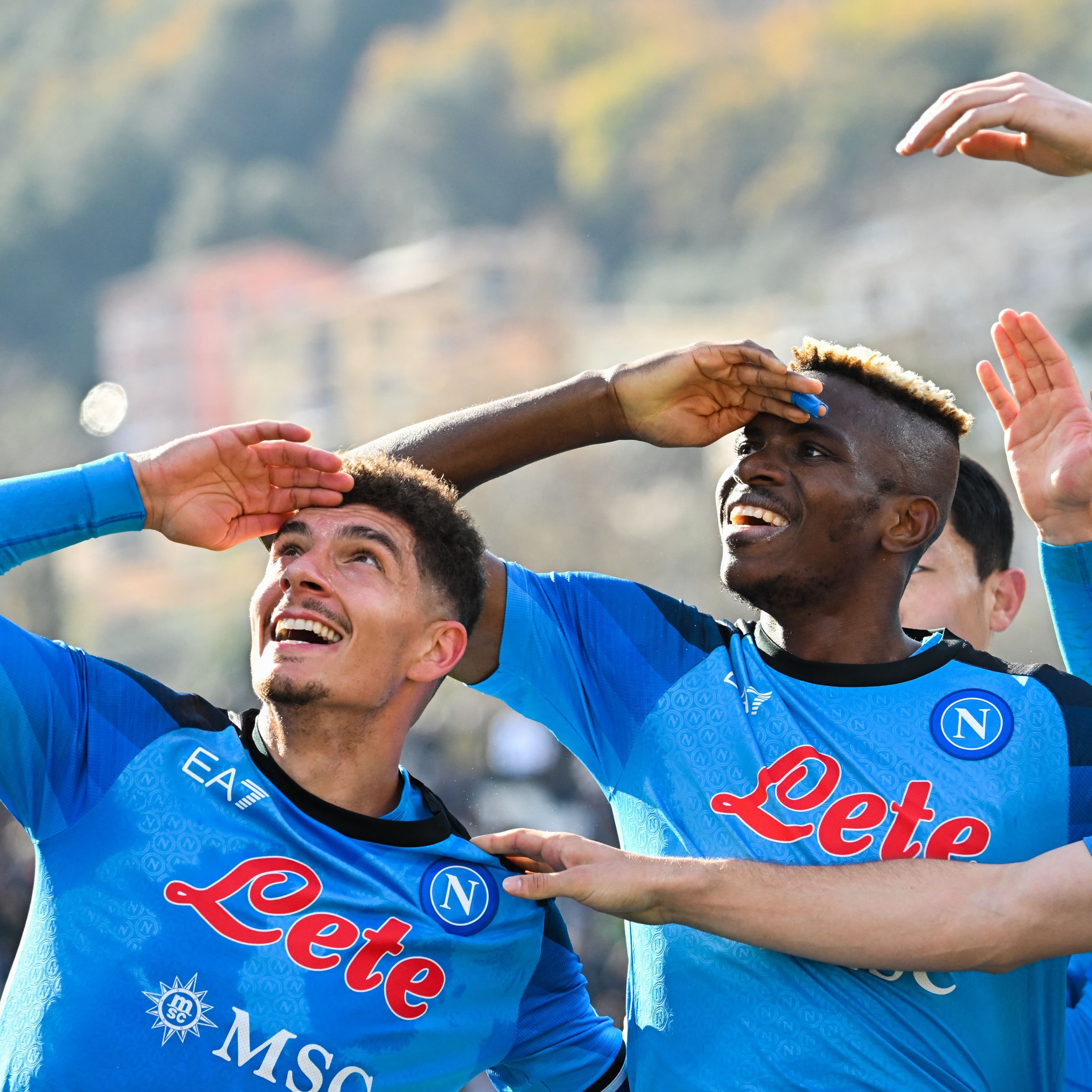 नापोलीको सहज जित