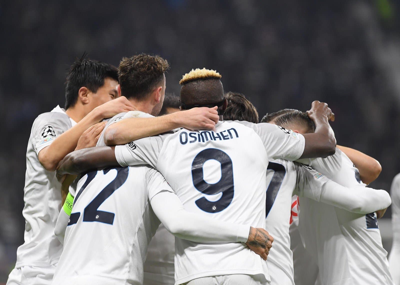 नापोलीको सहज जित