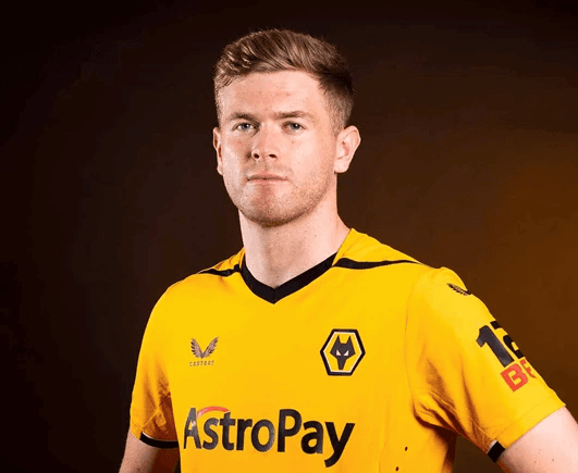 डिफेन्डर नाथन उल्भ्समा