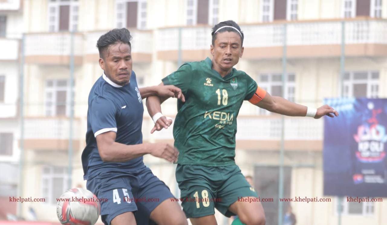 केपी ओली कप वर्षाले प्रभावित