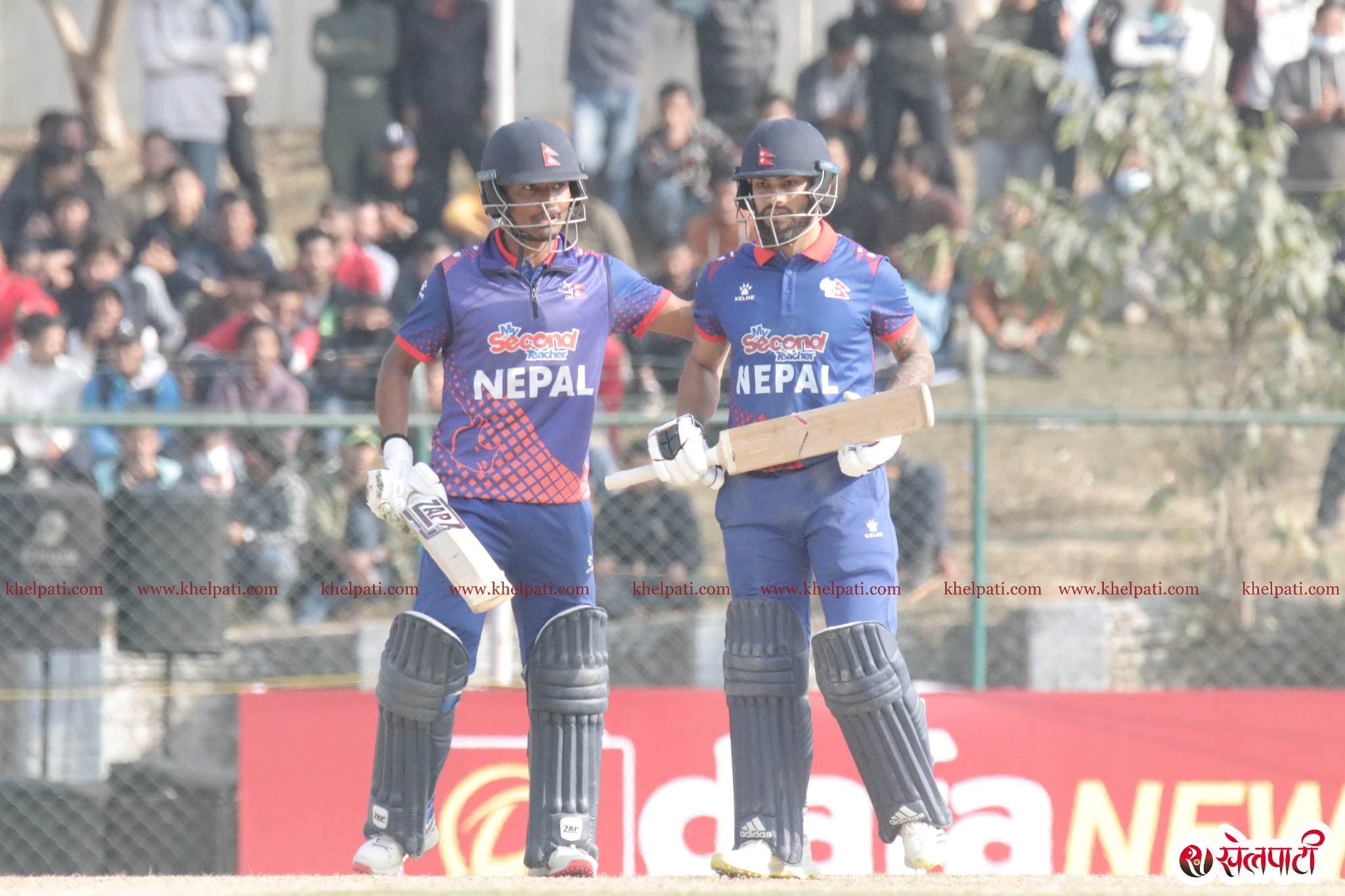 संकटमा नेपाल, गुमायो ५ विकेट