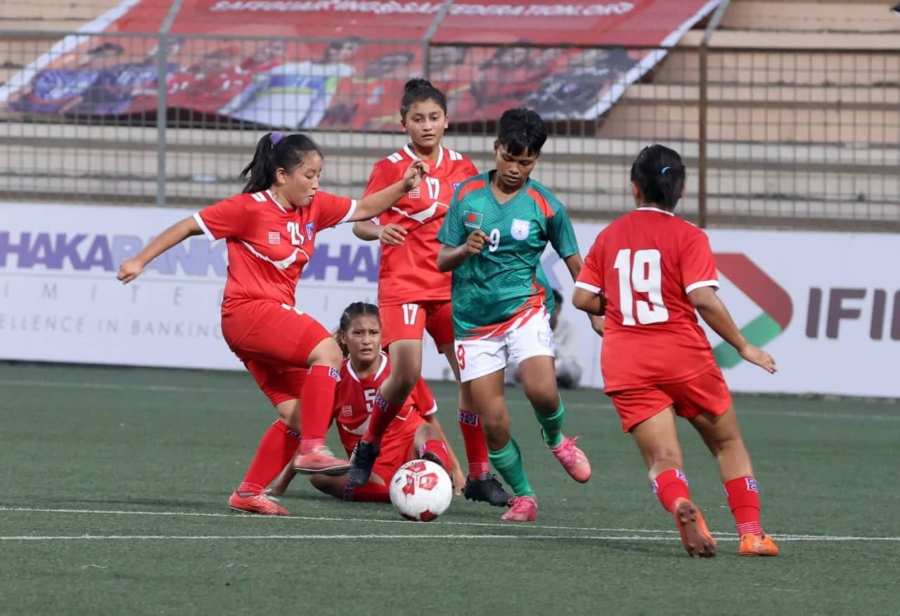 पहिलो हाफमा बंगलादेशविरुद्ध नेपाललाई अग्रता