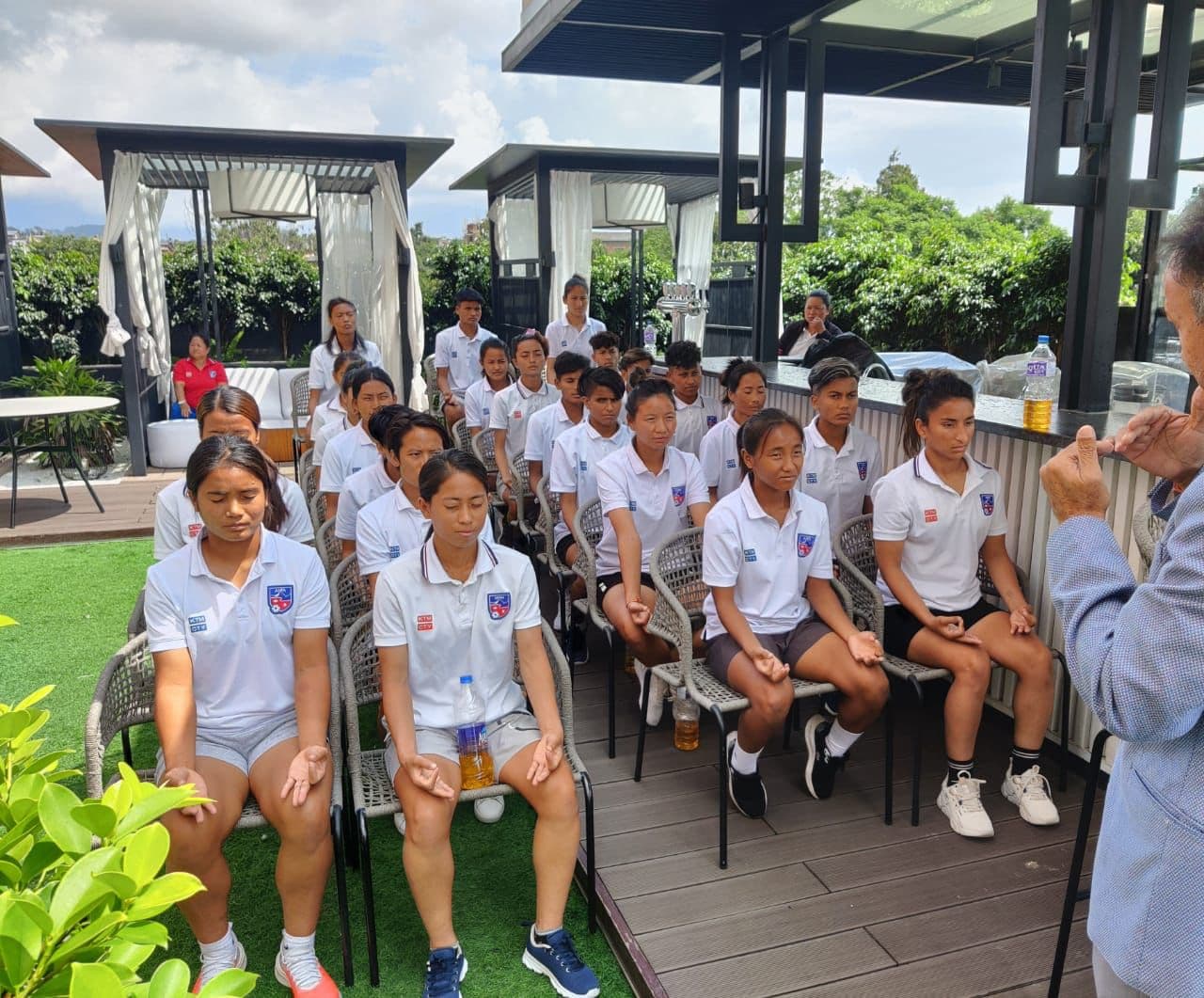 महिला फुटबल टोलीलाई 'मोटिभेसनल क्लास'