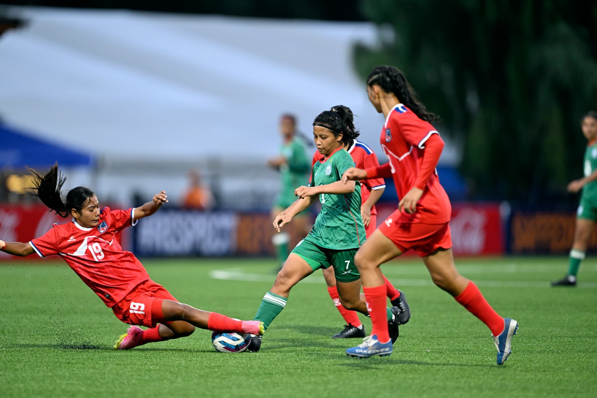 पहिलो हाफमा बंगलादेशसँग नेपाल २-१ ले पछि