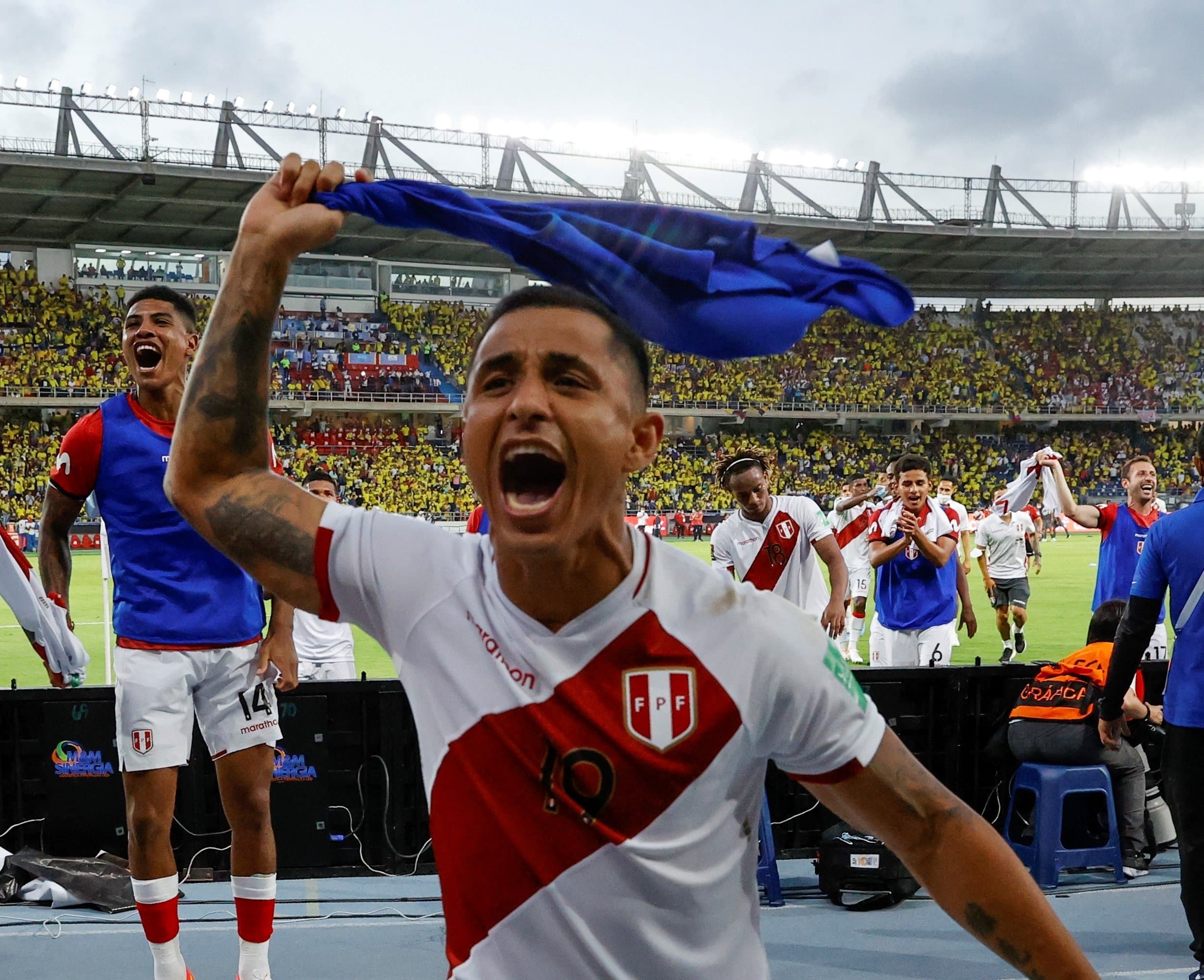 कोलम्बियामाथि पेरुको जित