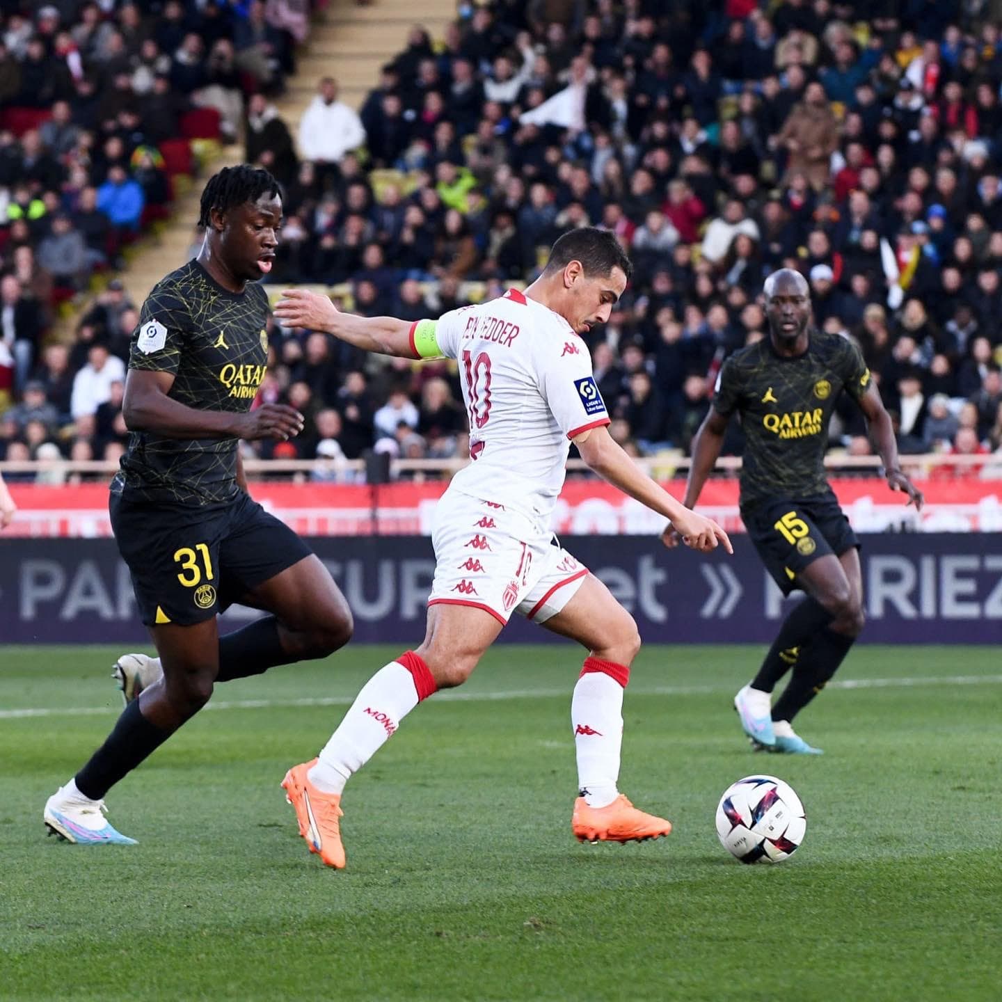 पीएसजी मोनाकोसँग हार्यो