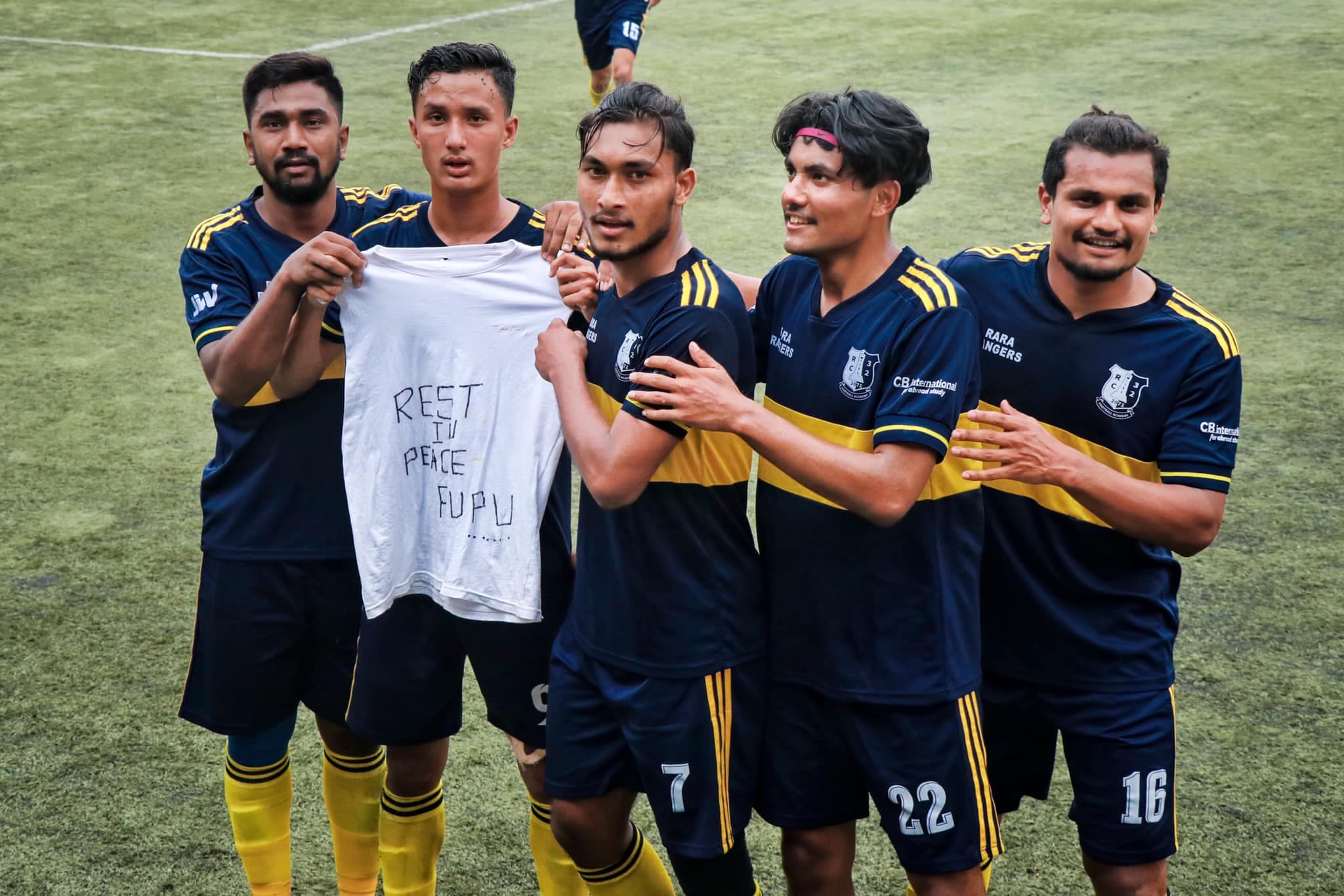 आरसी ३२ विजयी, ओसिस रेलिगेसनमा