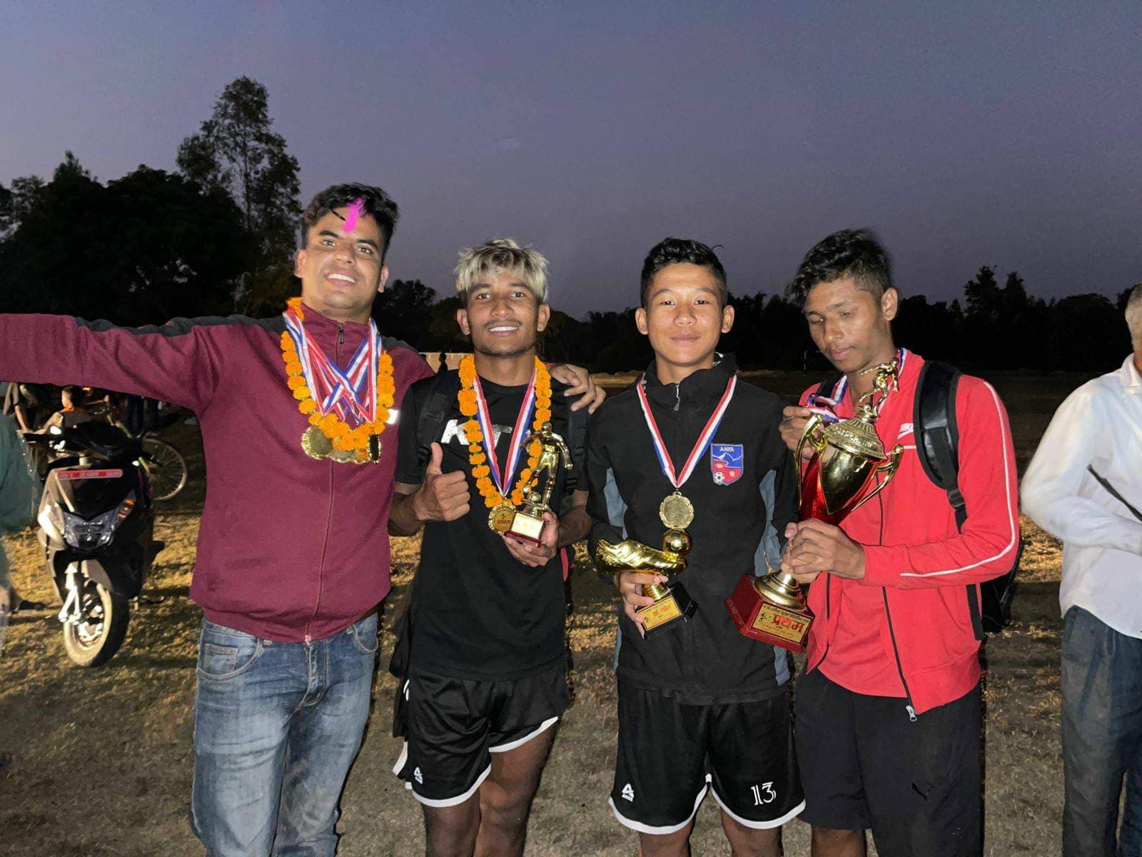 एलेभेन स्टारलाई उपाधि