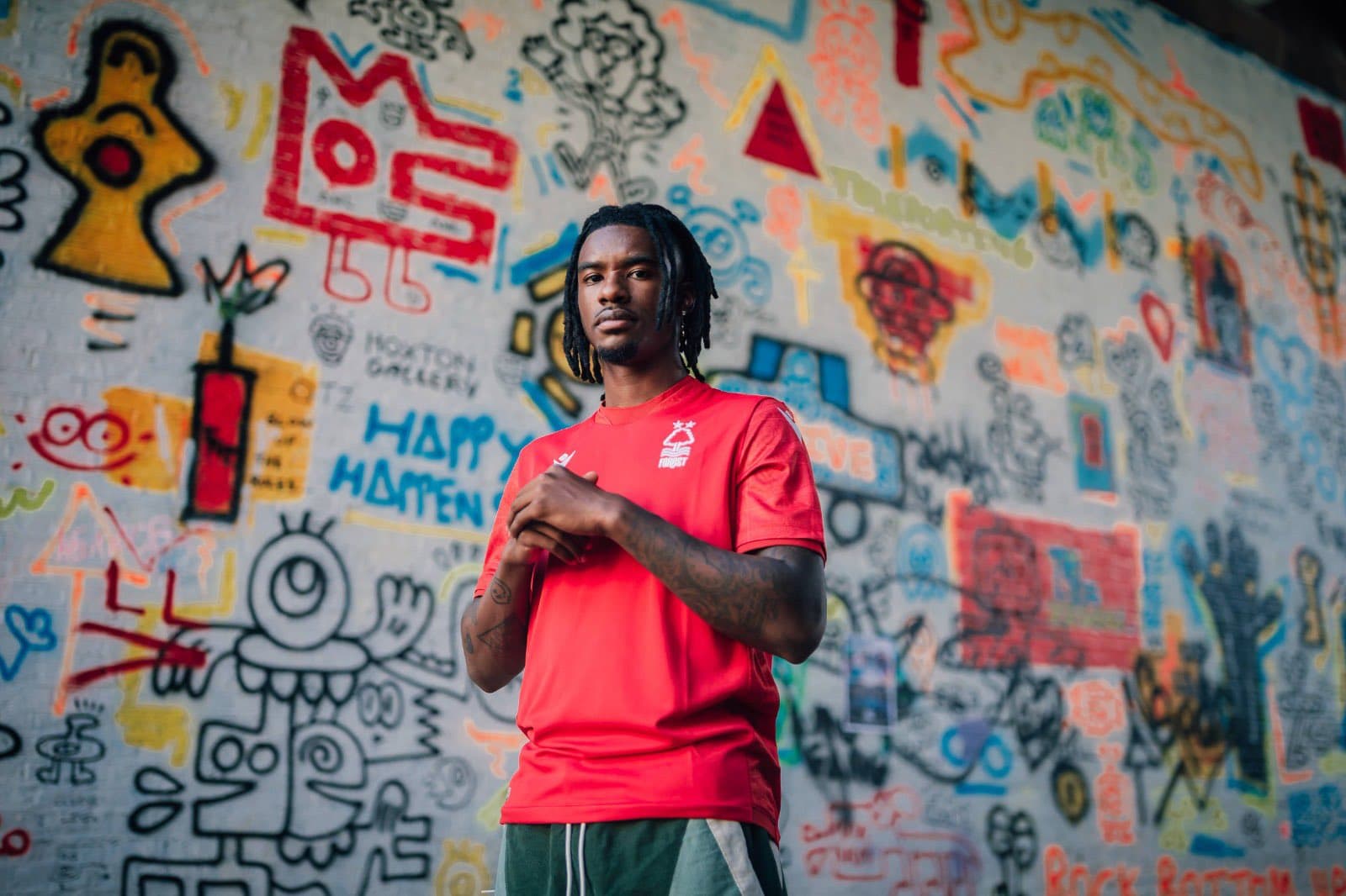 बायर्नका डिफेन्डर ओमर फरेस्टमा अनुबन्धित