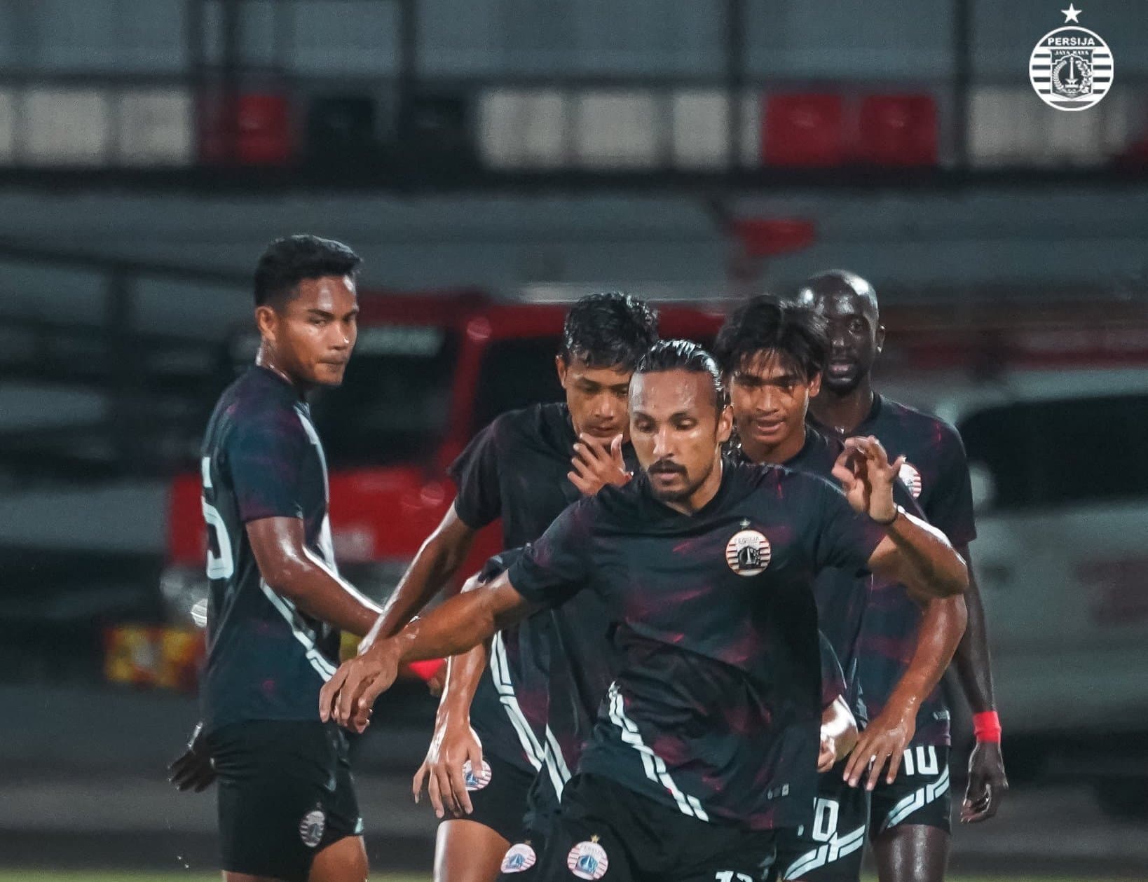 रोहित आबद्द पर्सिजा पराजित