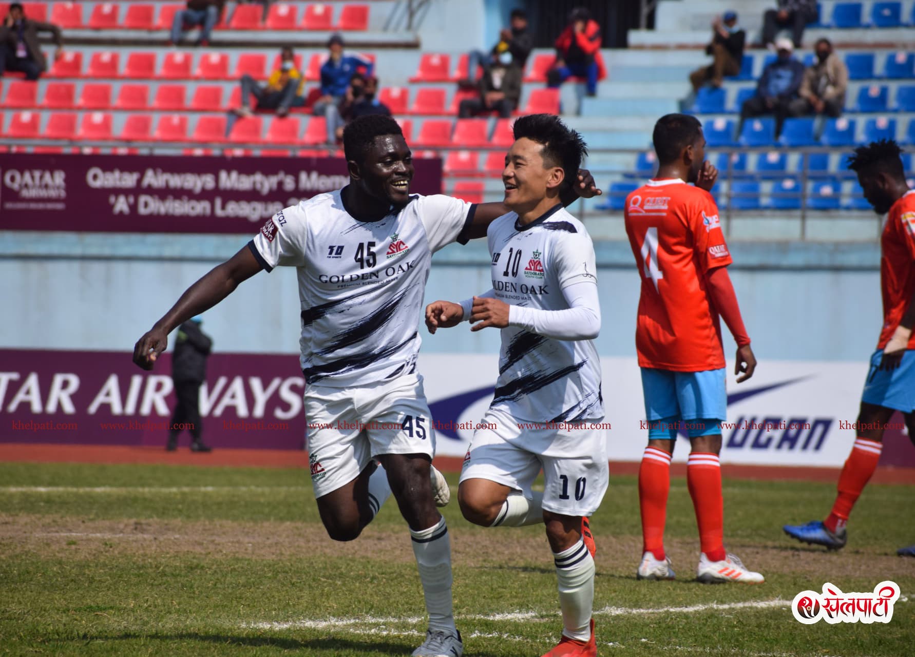 पहिलो हाफमा सातदोबाटोलाई २-१ को अग्रता