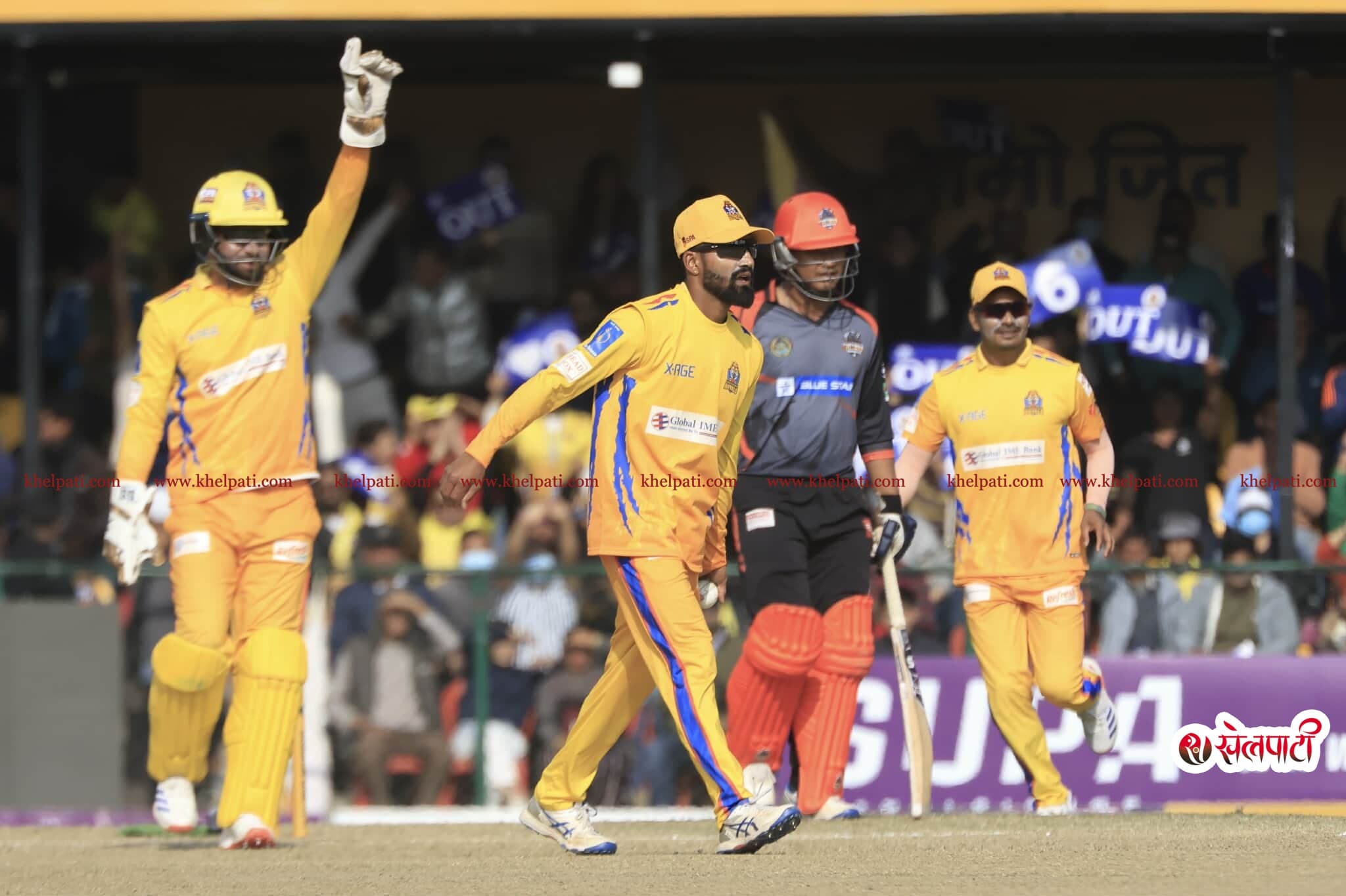 जनकपुर र सुदूरपश्चिम भिड्दै