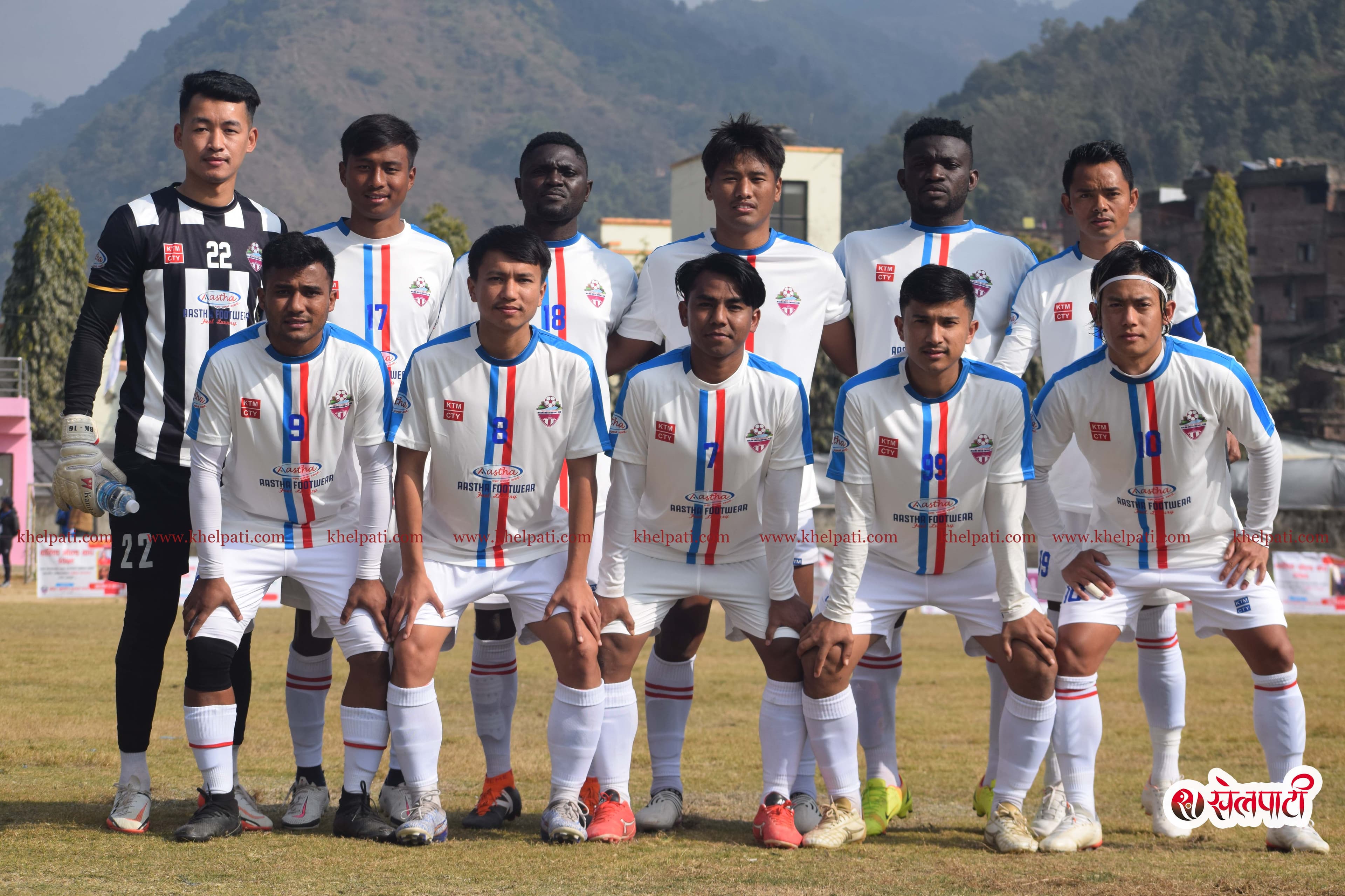 आयोजक वालिङ सेमिफाइनलमा