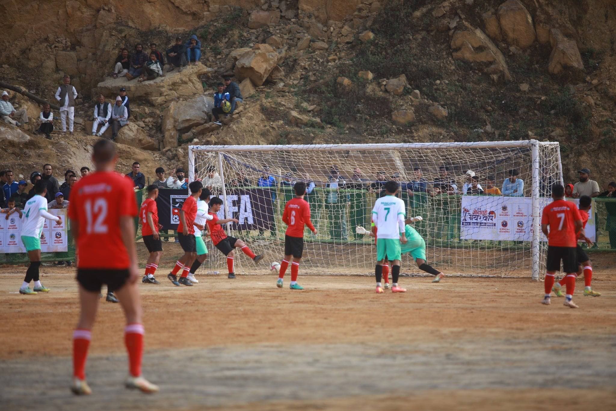 गोदावरीको सानदार जितमा अरुणको चार गोल