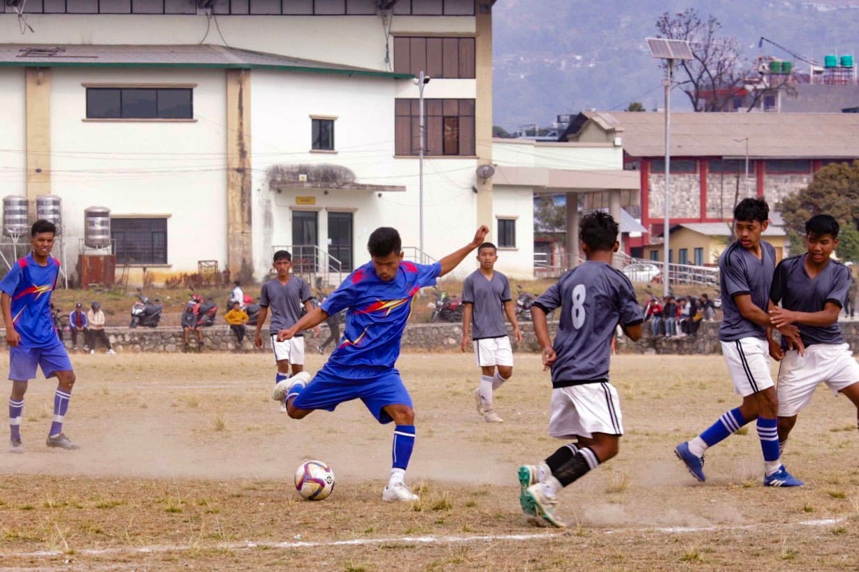 उपाधिका लागि भद्रकाली र कालिका भिड्ने