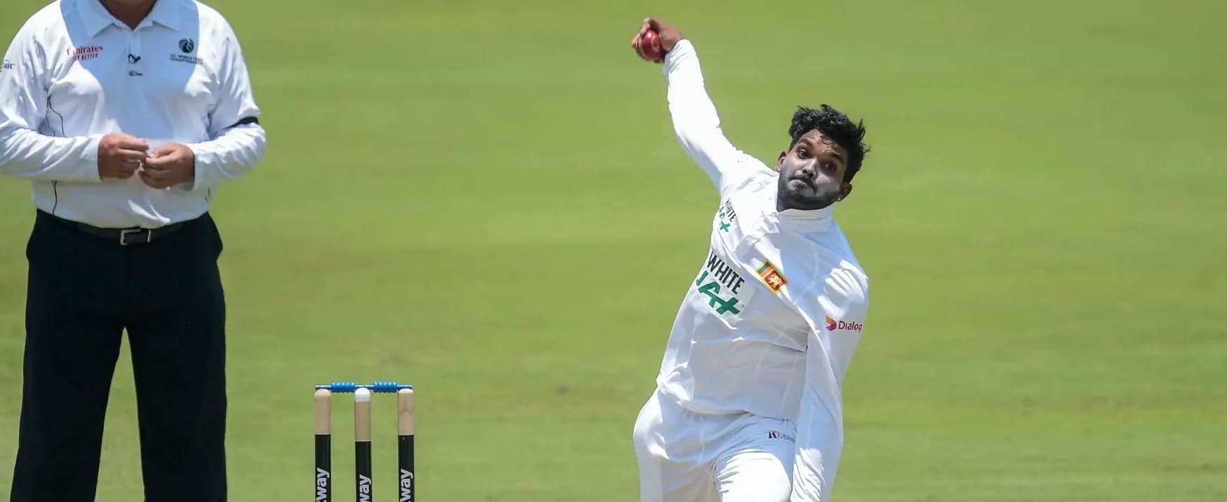 २६ वर्षमा हसरंगाले लिए सन्यास