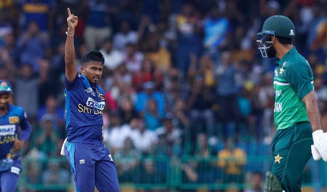 फाइनल पुग्न श्रीलंकालाई २५२ रनको लक्ष्य