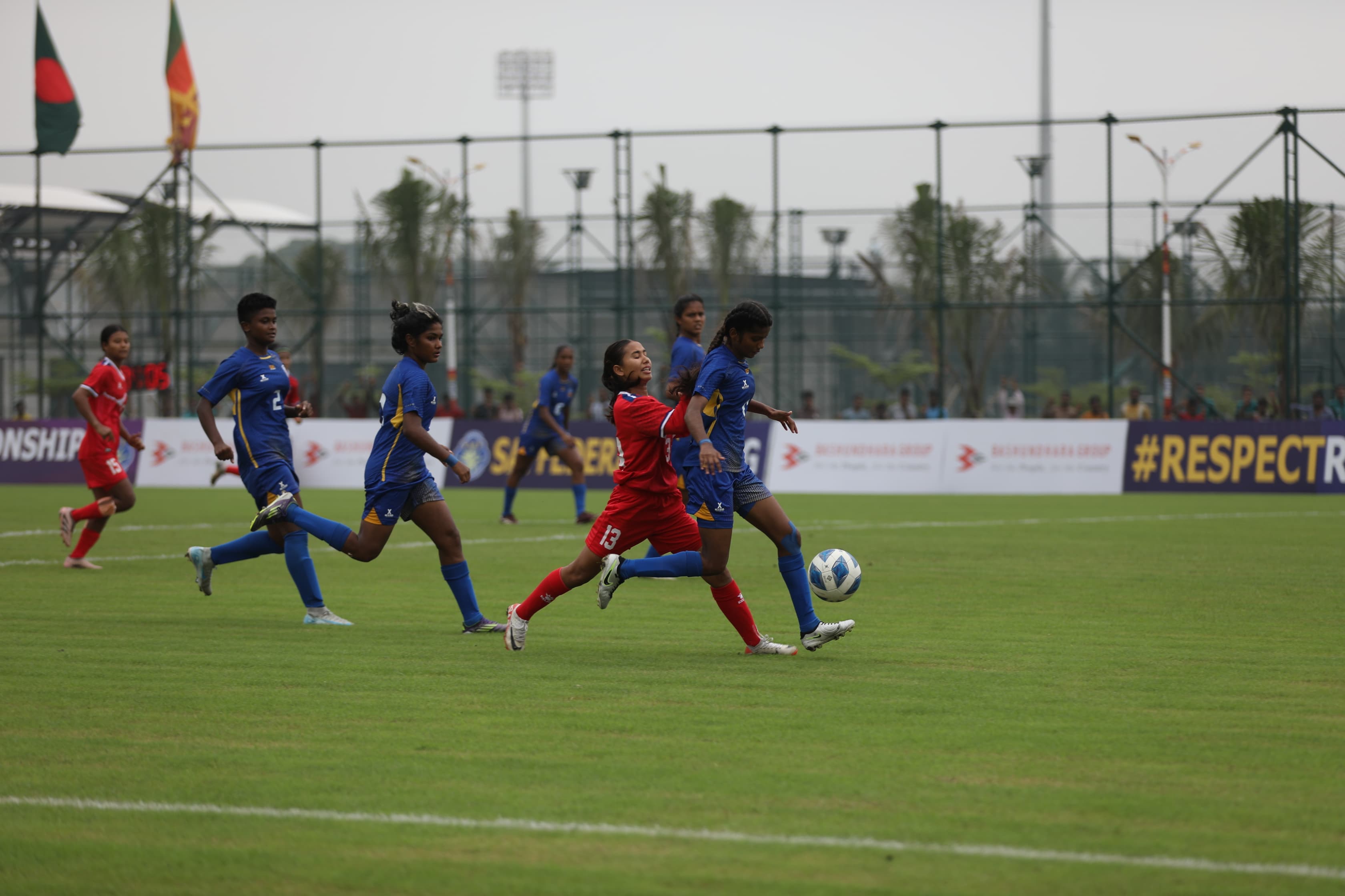 पहिलो हाफमै नेपाललाई ४ गोलको अग्रता