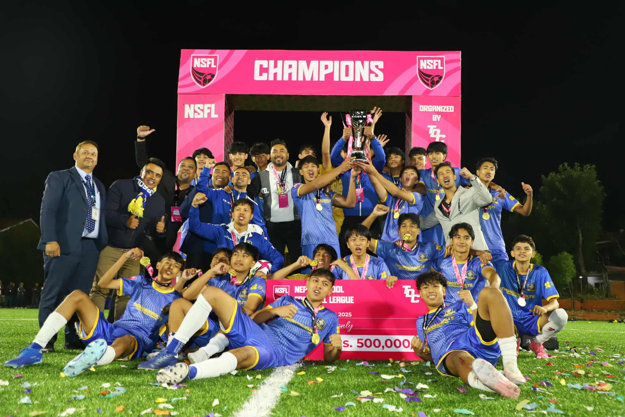 जेम्स थन्डरबोल्ट्स बन्यो स्कुल च्याम्पियन