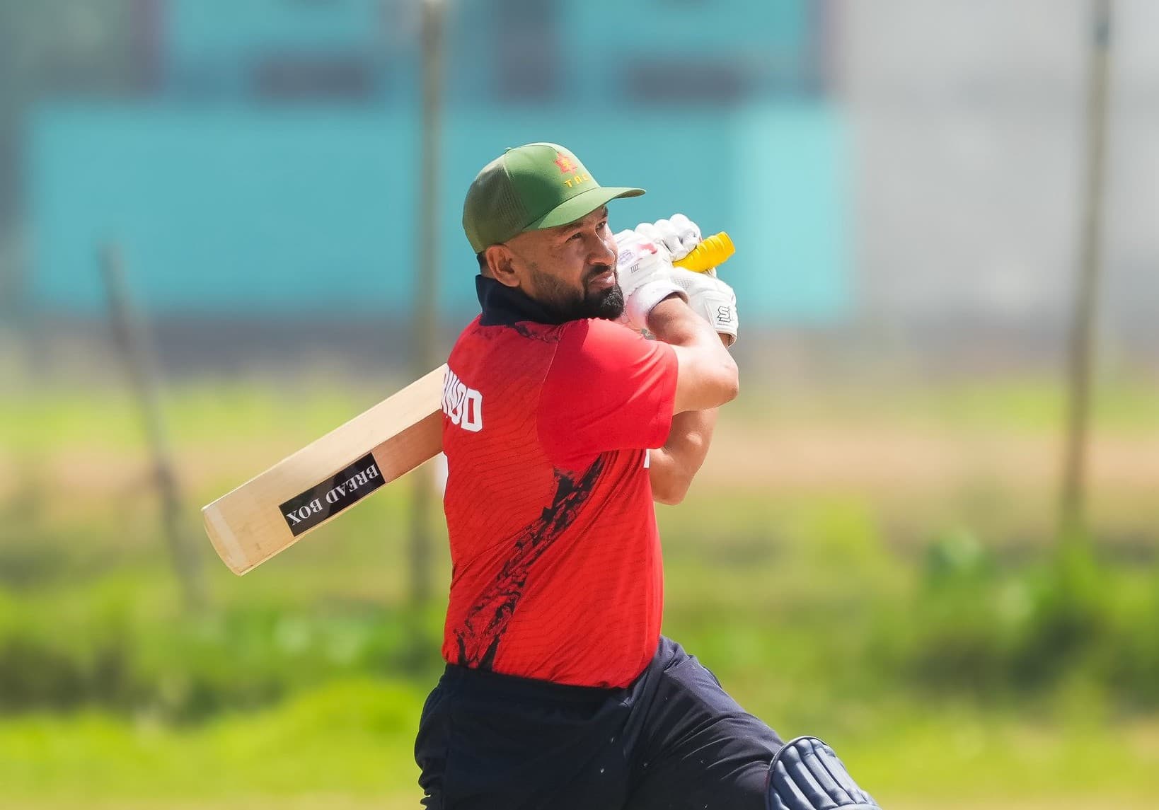 आर्मीलाई मजबुत बनाउन विनोदको शतक