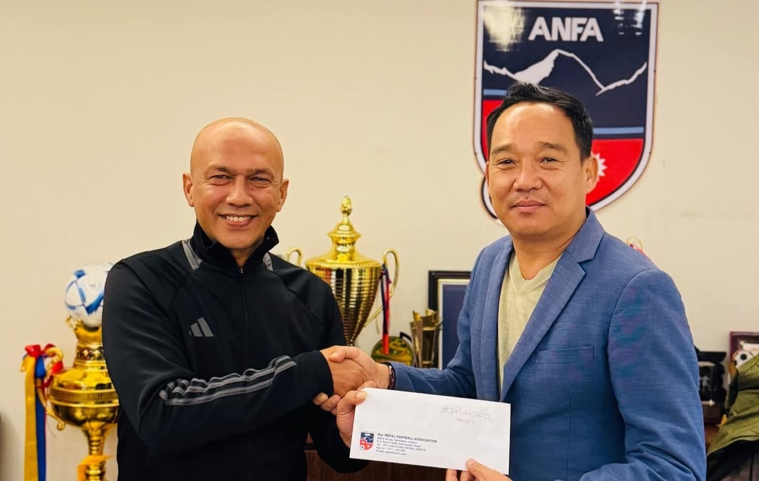 हरि नेपाली फुटबल टोलीको मुख्य प्रशिक्षक