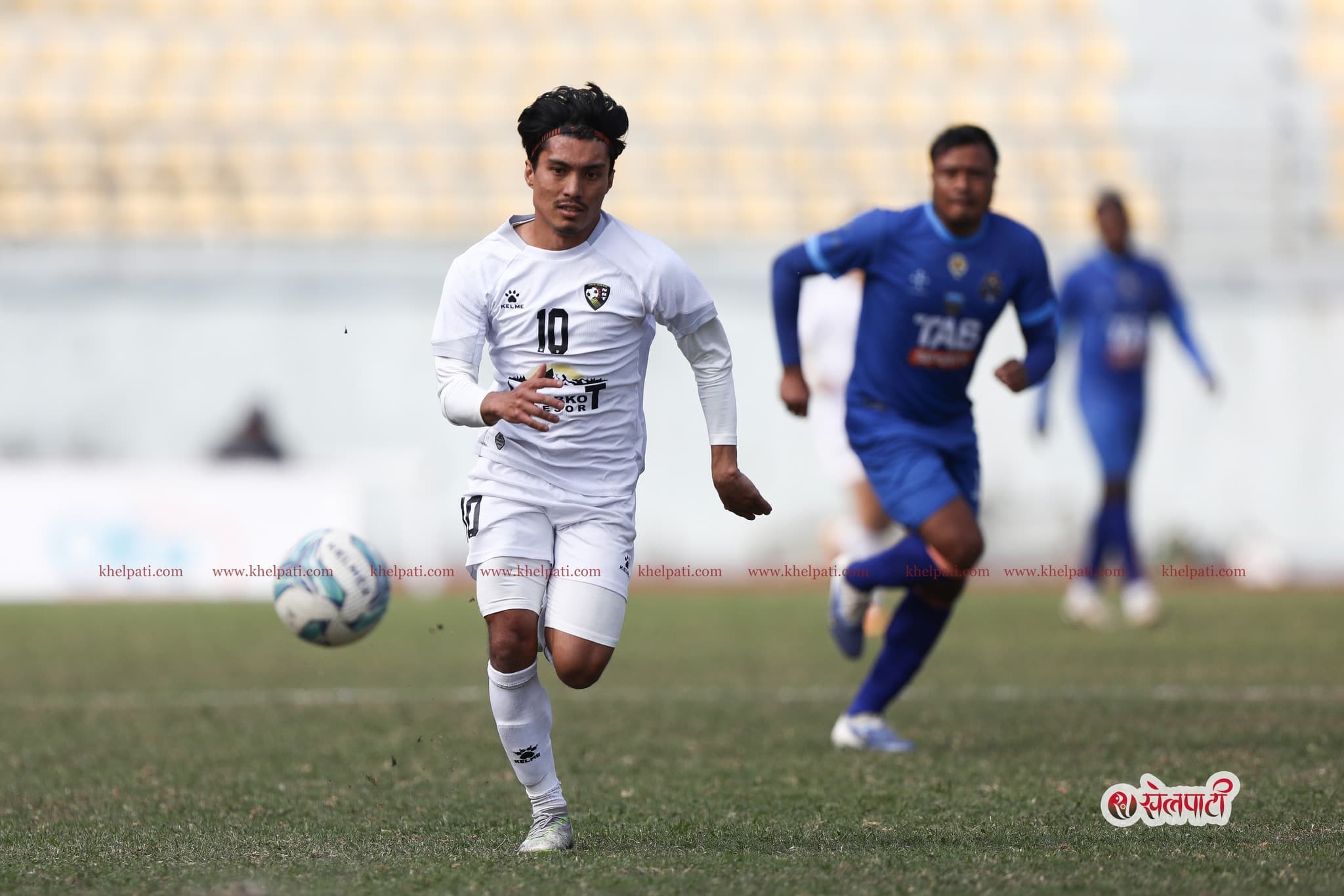 लिग खेल्न थिम्पु पुगे कृतिश