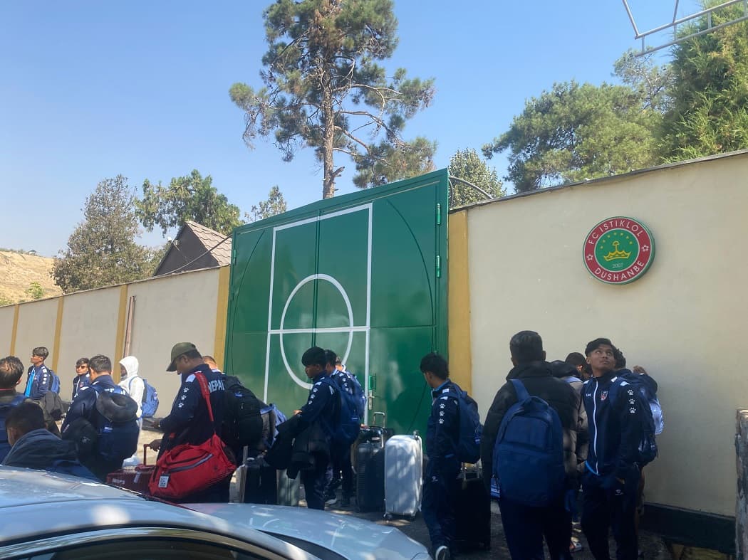 शुक्रबार स्वदेश फर्किँदै नेपाली टोली