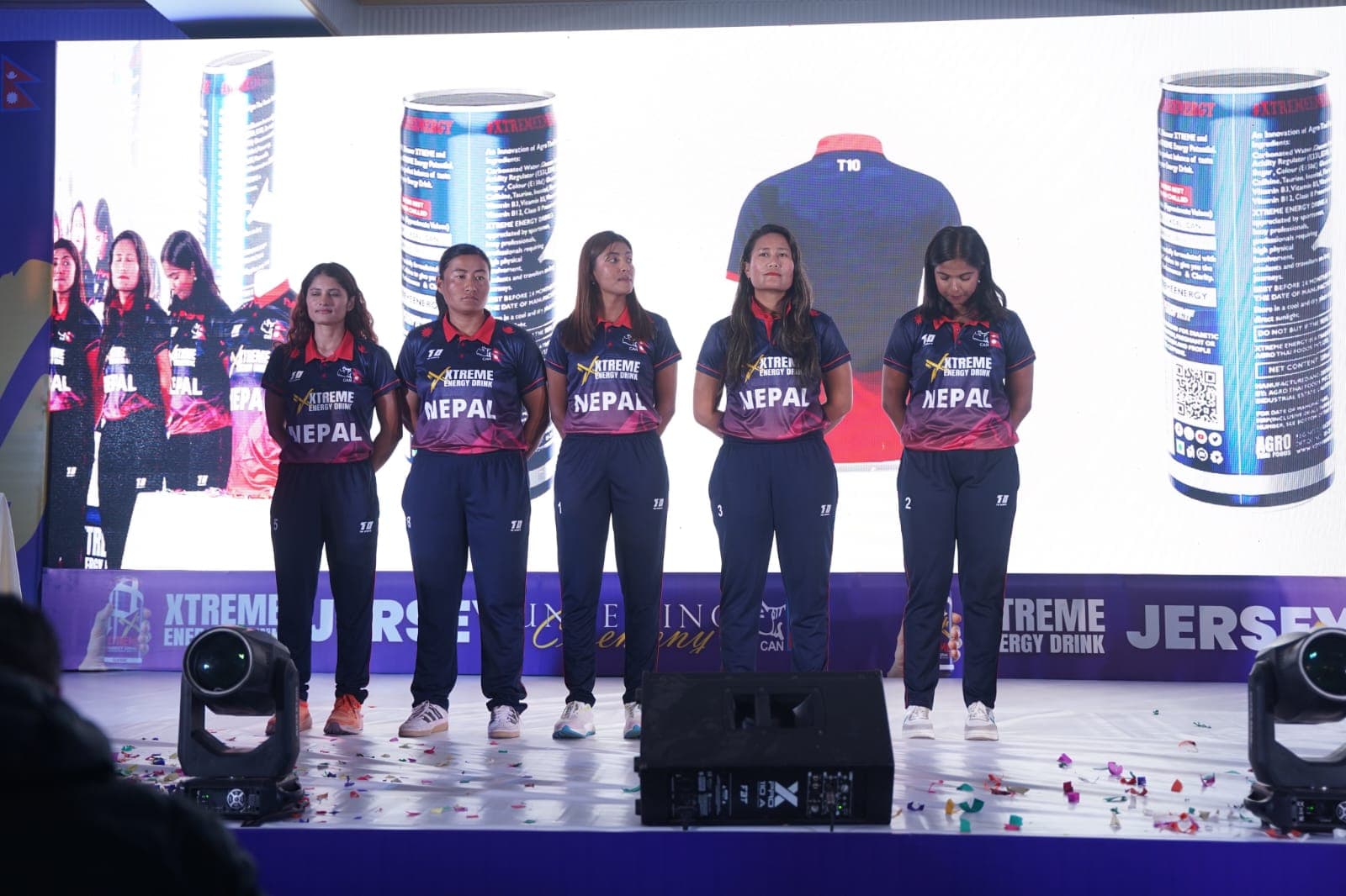 राष्ट्रिय महिला क्रिकेट टोलीको नयाँ जर्सी सार्वजनिक