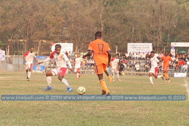दाउफिन्स सेमिफाइनलमा
