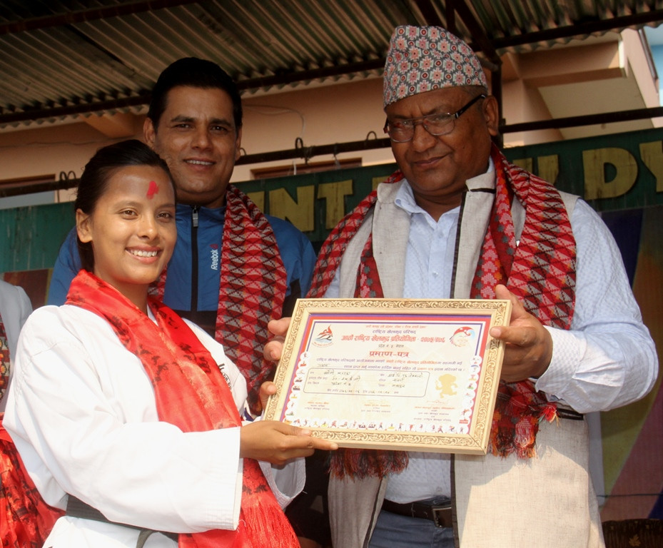 आठौंका पदक विजेता तेक्वान्दो खेलाडी सम्मानित