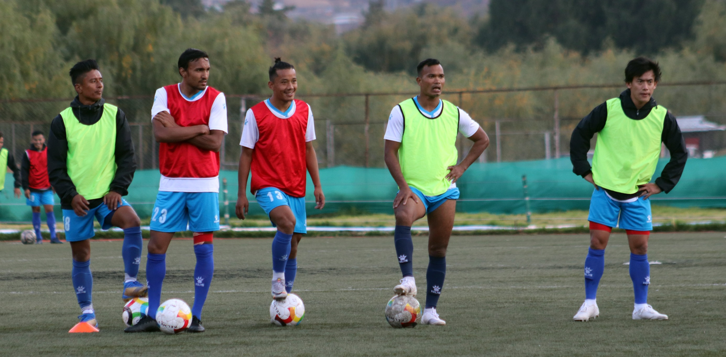 भुटानमा फुटबल टिमको अन्तिम तयारी  (फोटो फिचर)