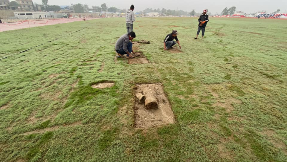 पोखरा रंगशालामा दुबो राख्ने काम सुरु