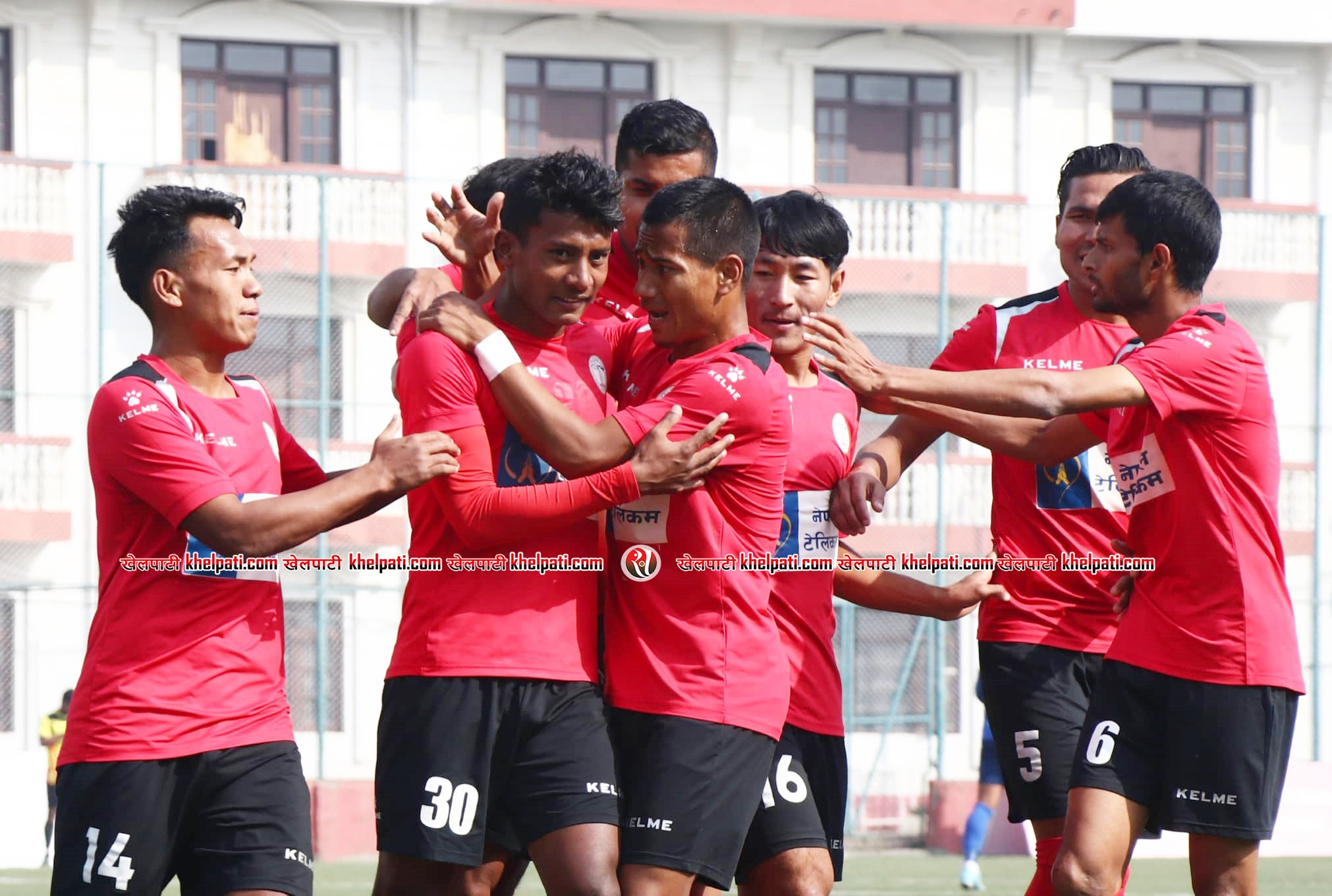 पहिलो हाफमा पुलिसलाई अग्रता