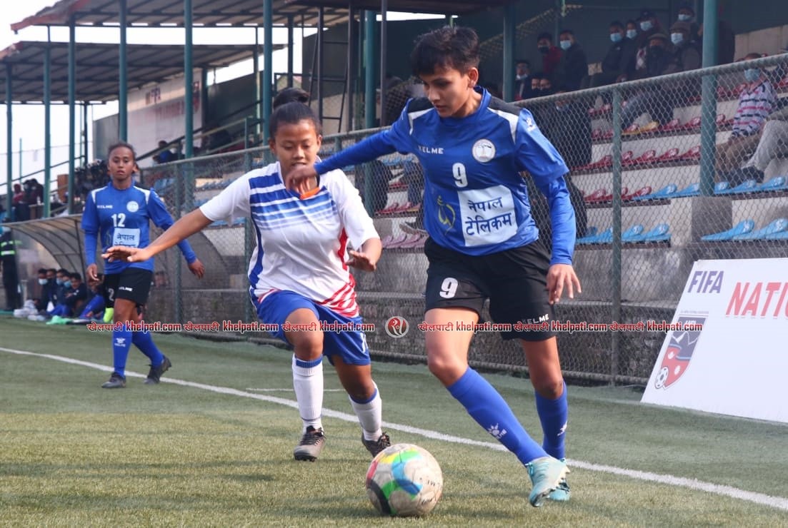 पहिलो हाफमा पुलिसलाई अग्रता